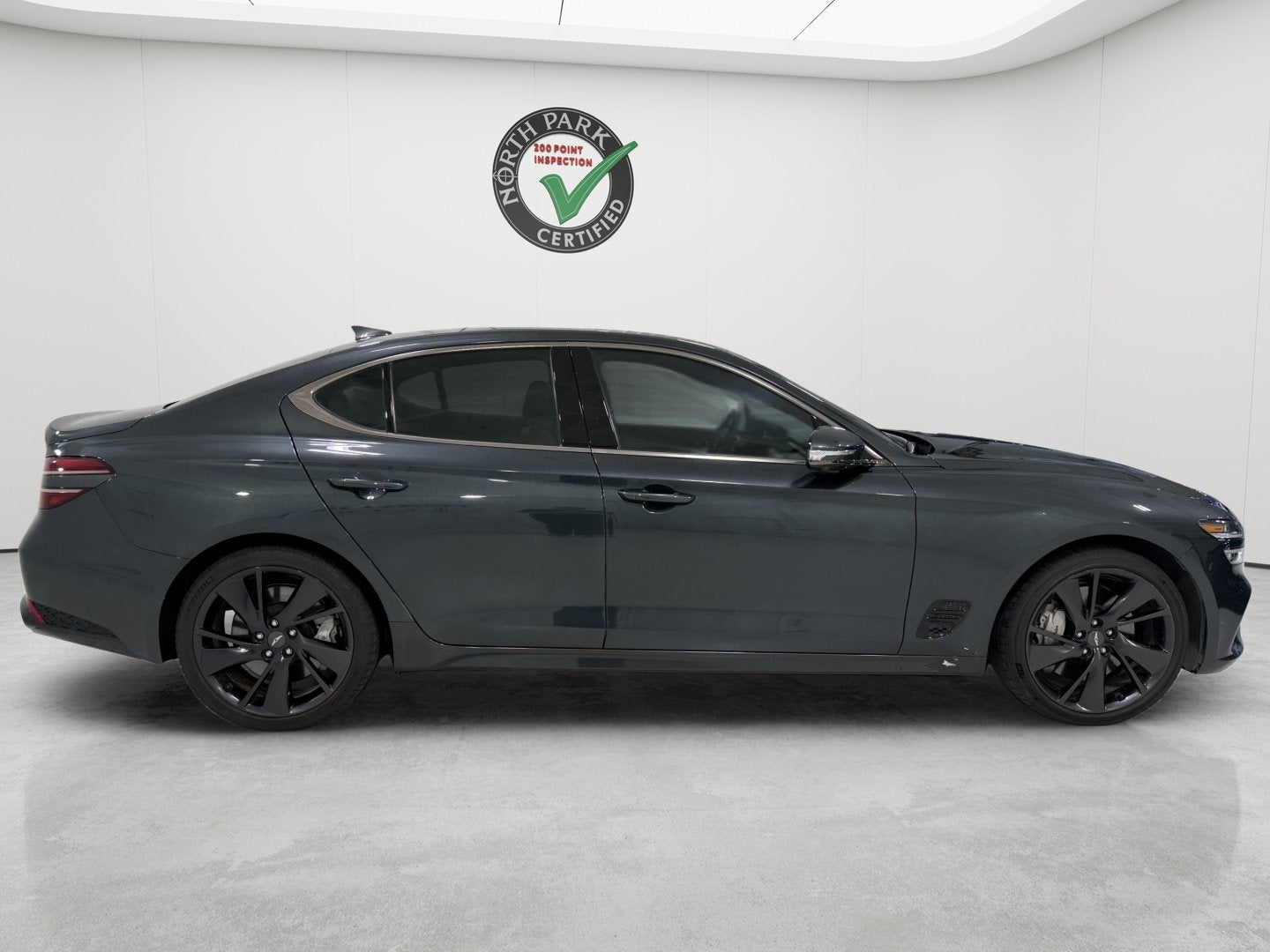 2023 Genesis G70 3.3T