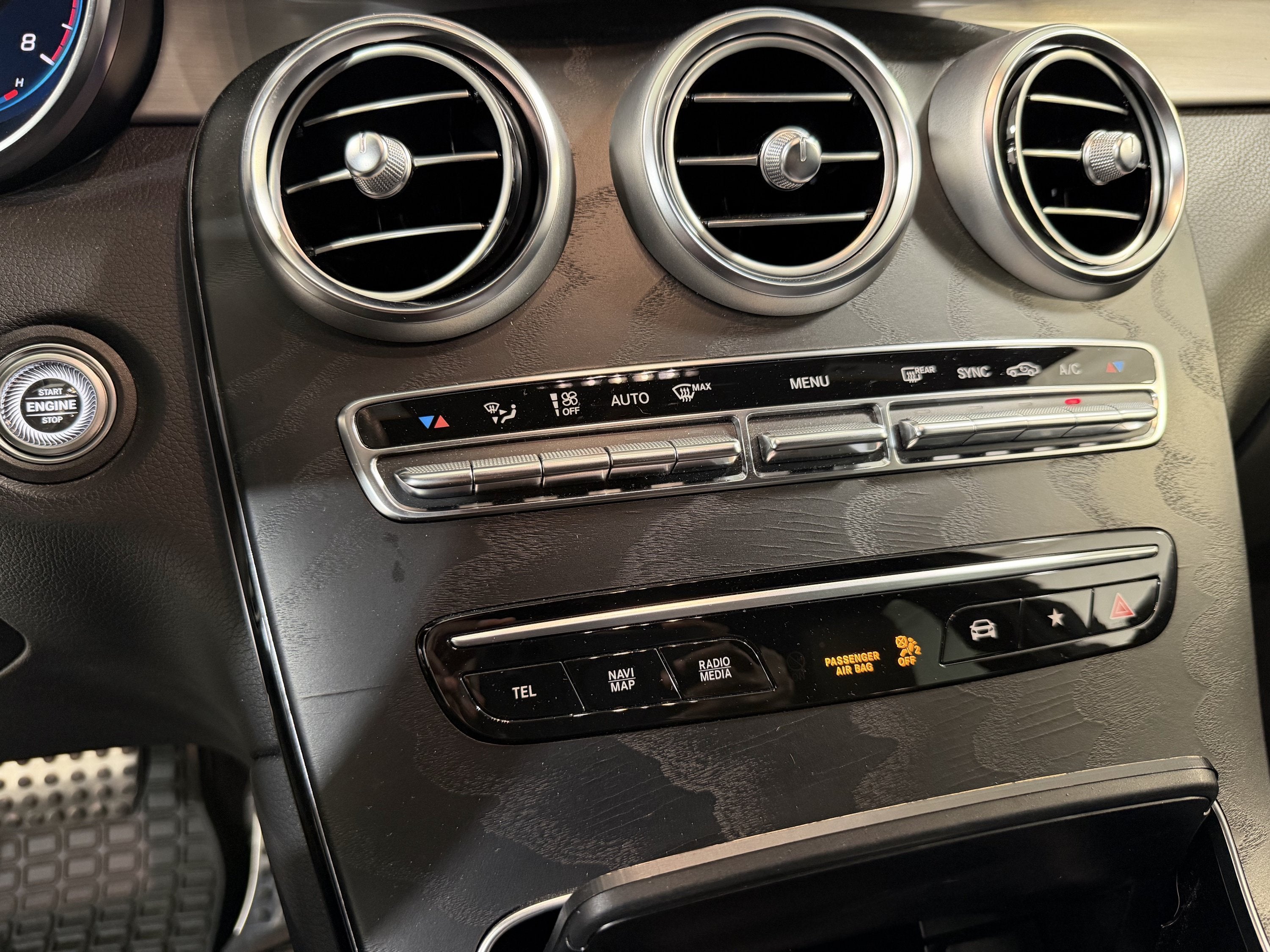 2022 Mercedes-Benz GLC GLC 300