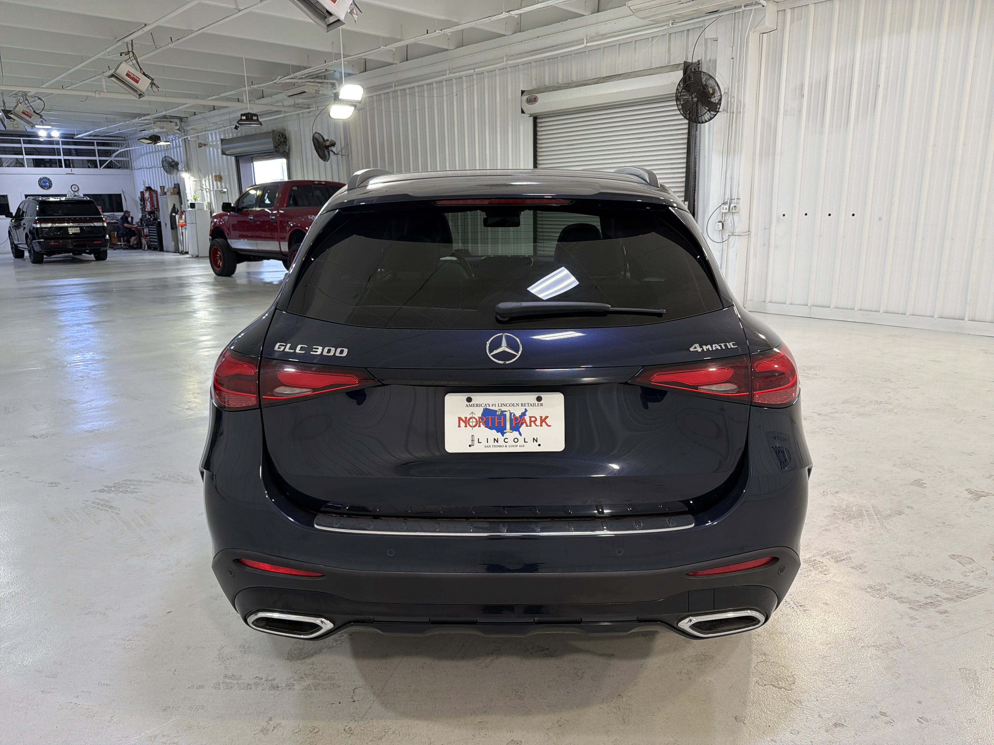 2023 Mercedes-Benz GLC GLC 300