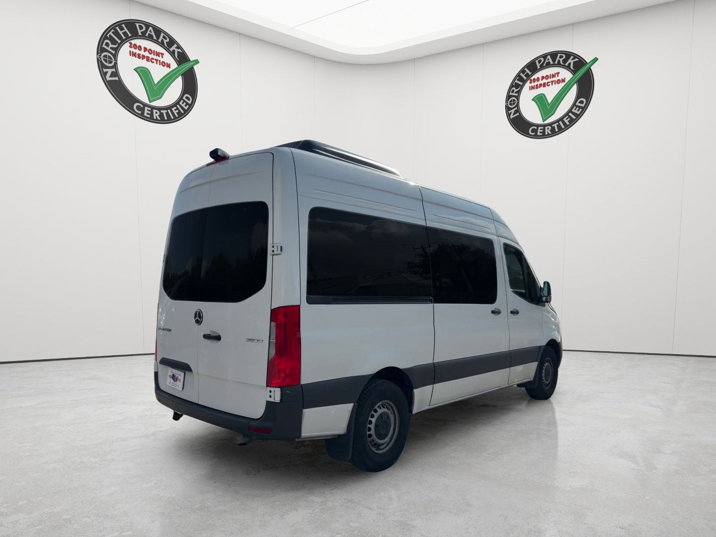 2024 Mercedes-Benz Sprinter Passenger Van HIgh Roof 2500 Standard Roof I4 Diesel 144" RWD