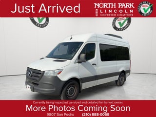 2024 Mercedes-Benz Sprinter Passenger Van HIgh Roof 2500 Standard Roof I4 Diesel 144" RWD