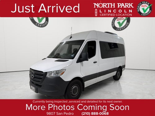 2025 Mercedes-Benz Sprinter Passenger Van Passenger 144 WB