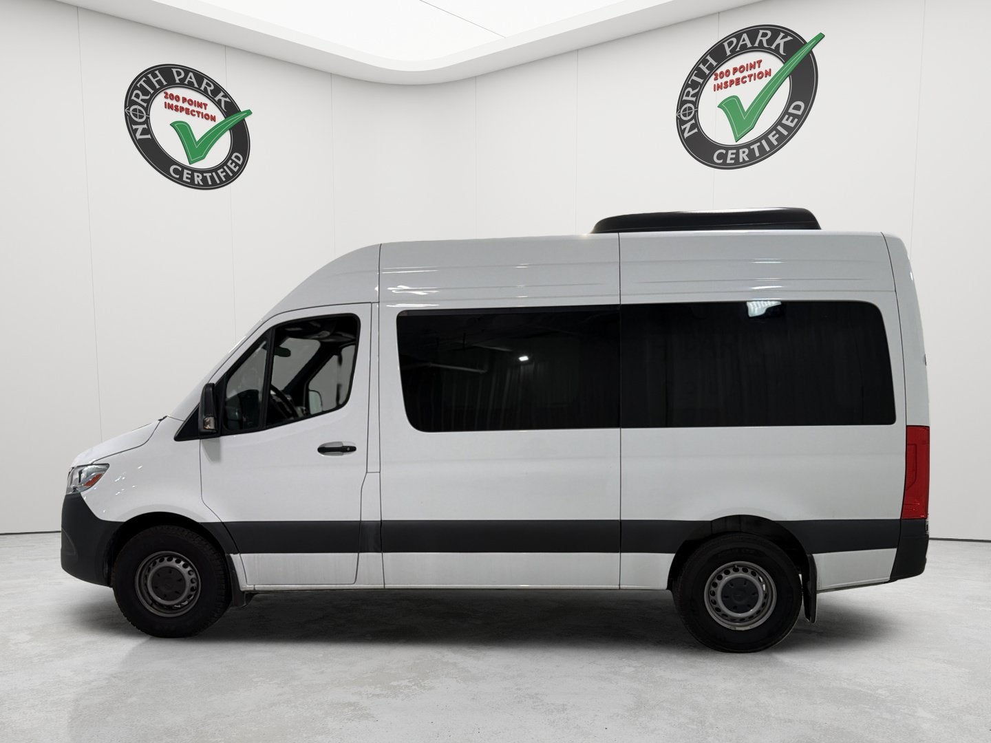 2025 Mercedes-Benz Sprinter Passenger Van Passenger 144 WB