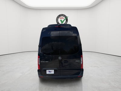 2025 Mercedes-Benz Sprinter Passenger Van Passenger 170 WB