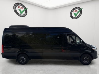2025 Mercedes-Benz Sprinter Passenger Van Passenger 170 WB