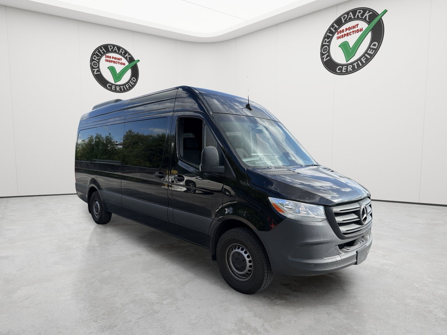 2025 Mercedes-Benz Sprinter Passenger Van Passenger 170 WB
