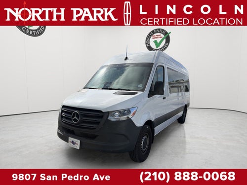 2025 Mercedes-Benz Sprinter Passenger Van High Roof 2500 High Roof I4 Diesel 170" RWD