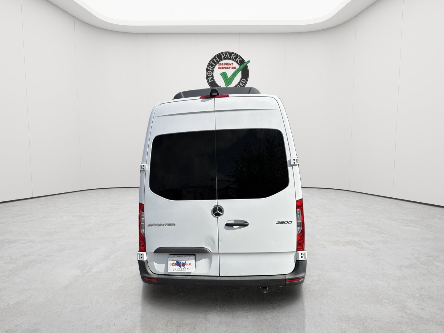 2025 Mercedes-Benz Sprinter Passenger Van High Roof 2500 High Roof I4 Diesel 170" RWD