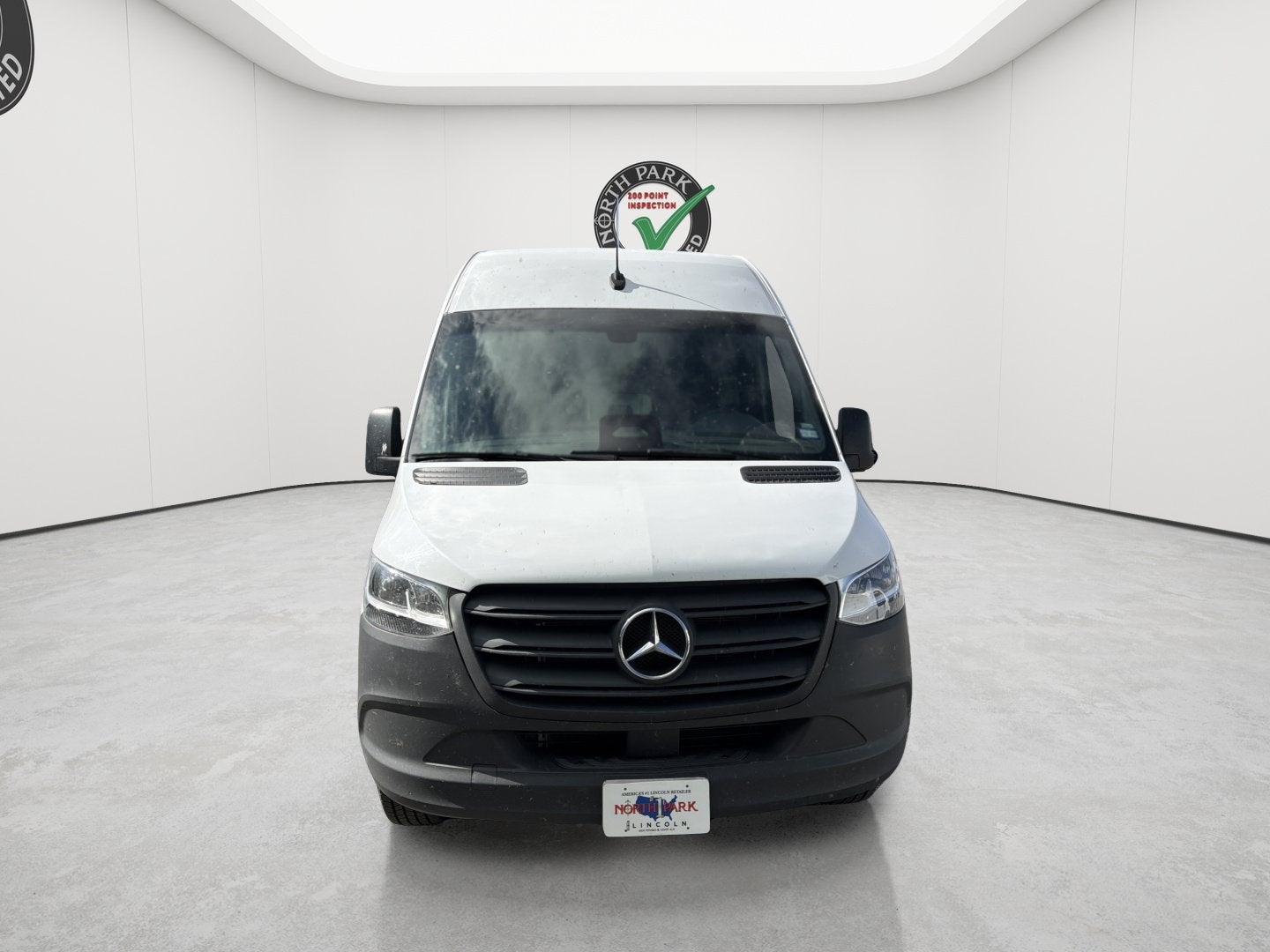 2025 Mercedes-Benz Sprinter Passenger Van High Roof 2500 High Roof I4 Diesel 170" RWD