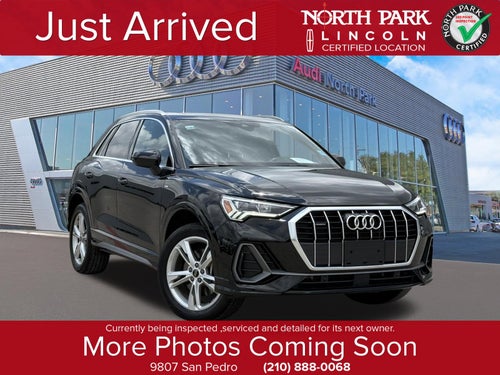 2024 Audi Q3 S line Premium