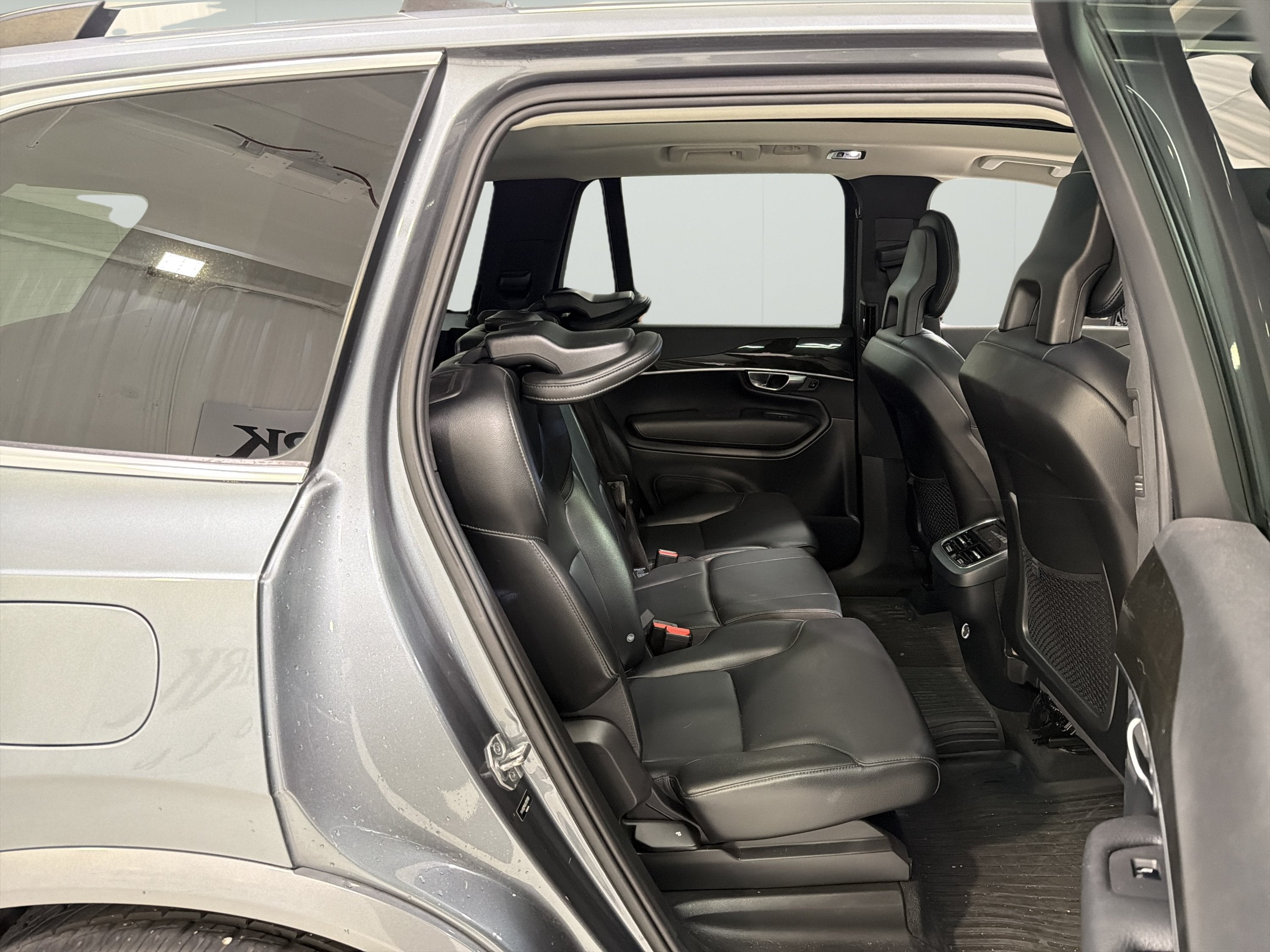 2018 Volvo XC90 Momentum