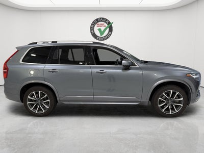2018 Volvo XC90 Momentum