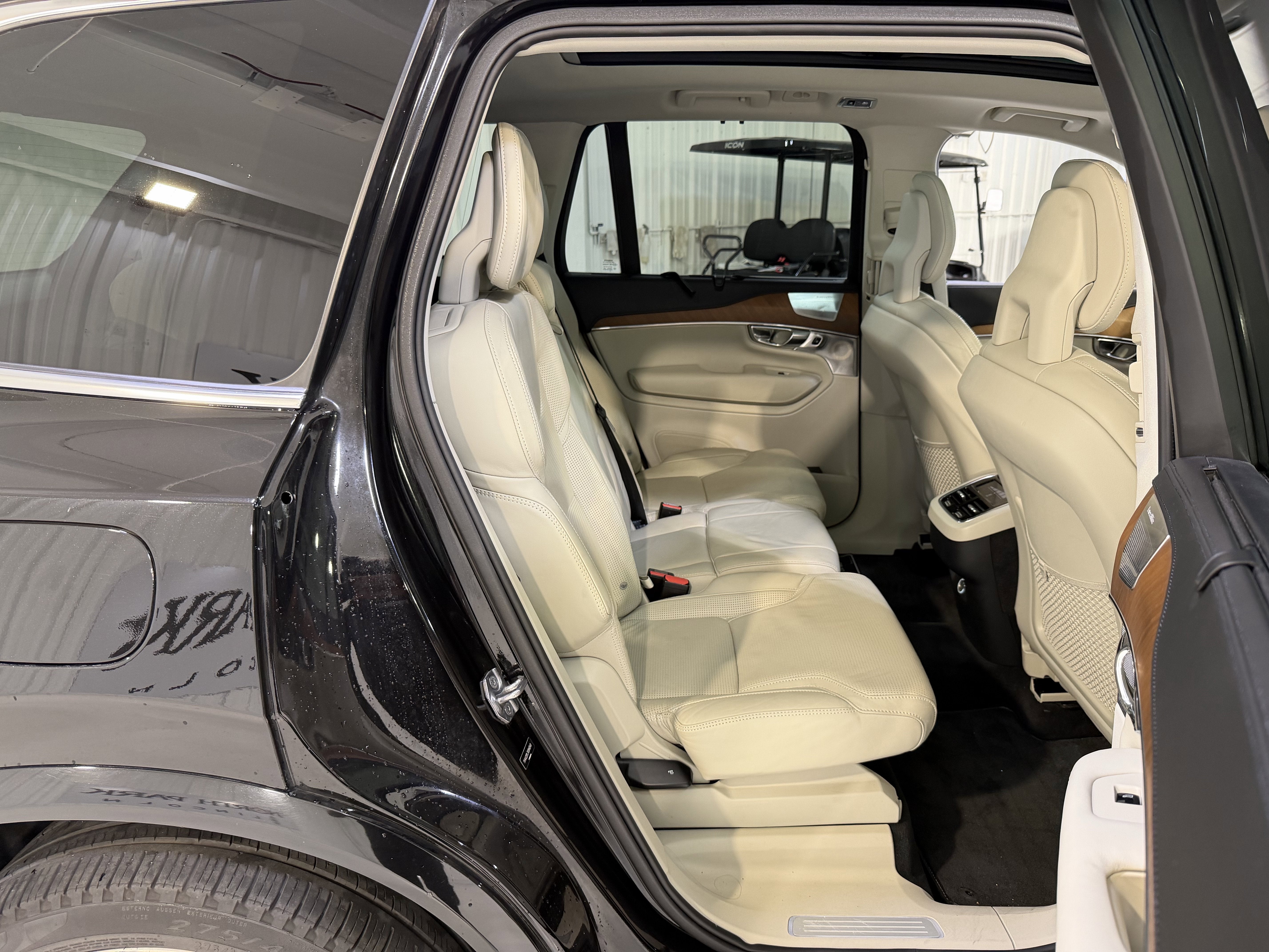 2016 Volvo XC90 T6 Inscription
