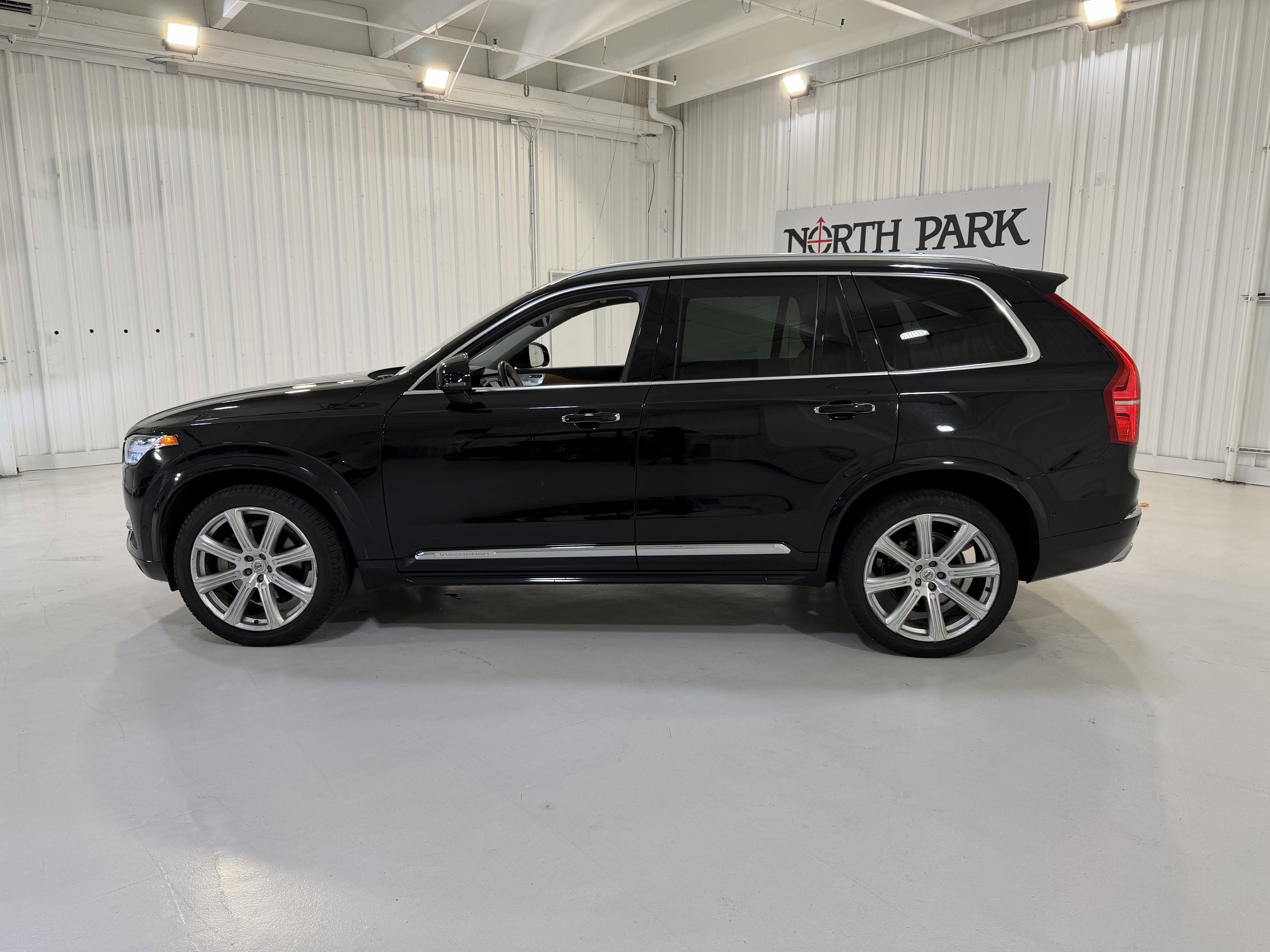 2016 Volvo XC90 T6 Inscription