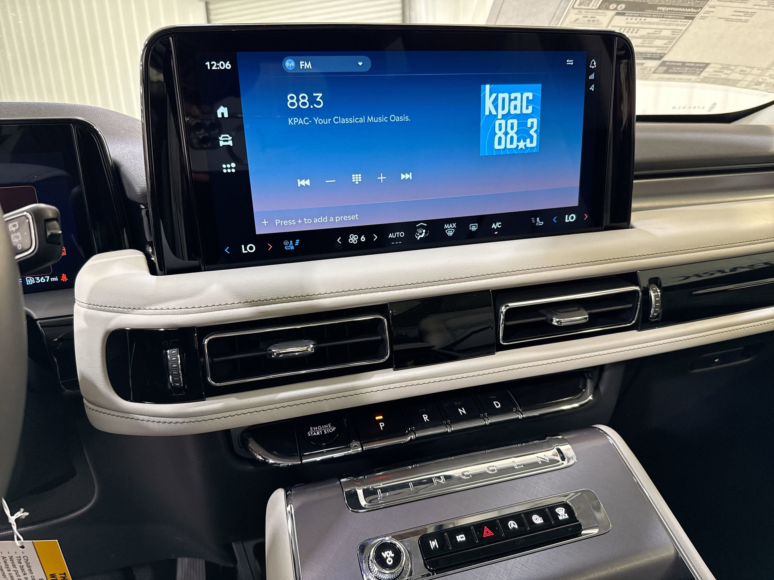 2026 Lincoln Aviator Premiere