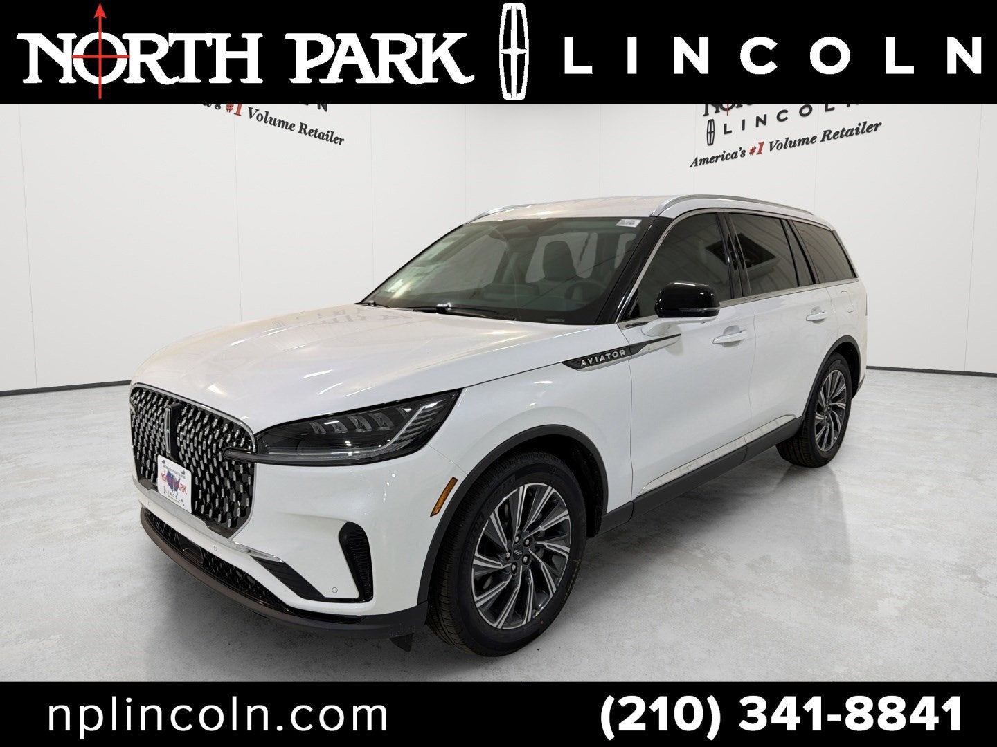 2026 Lincoln Aviator Premiere RWD's photo