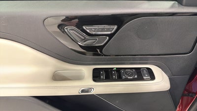 2027 Lincoln Aviator Premiere