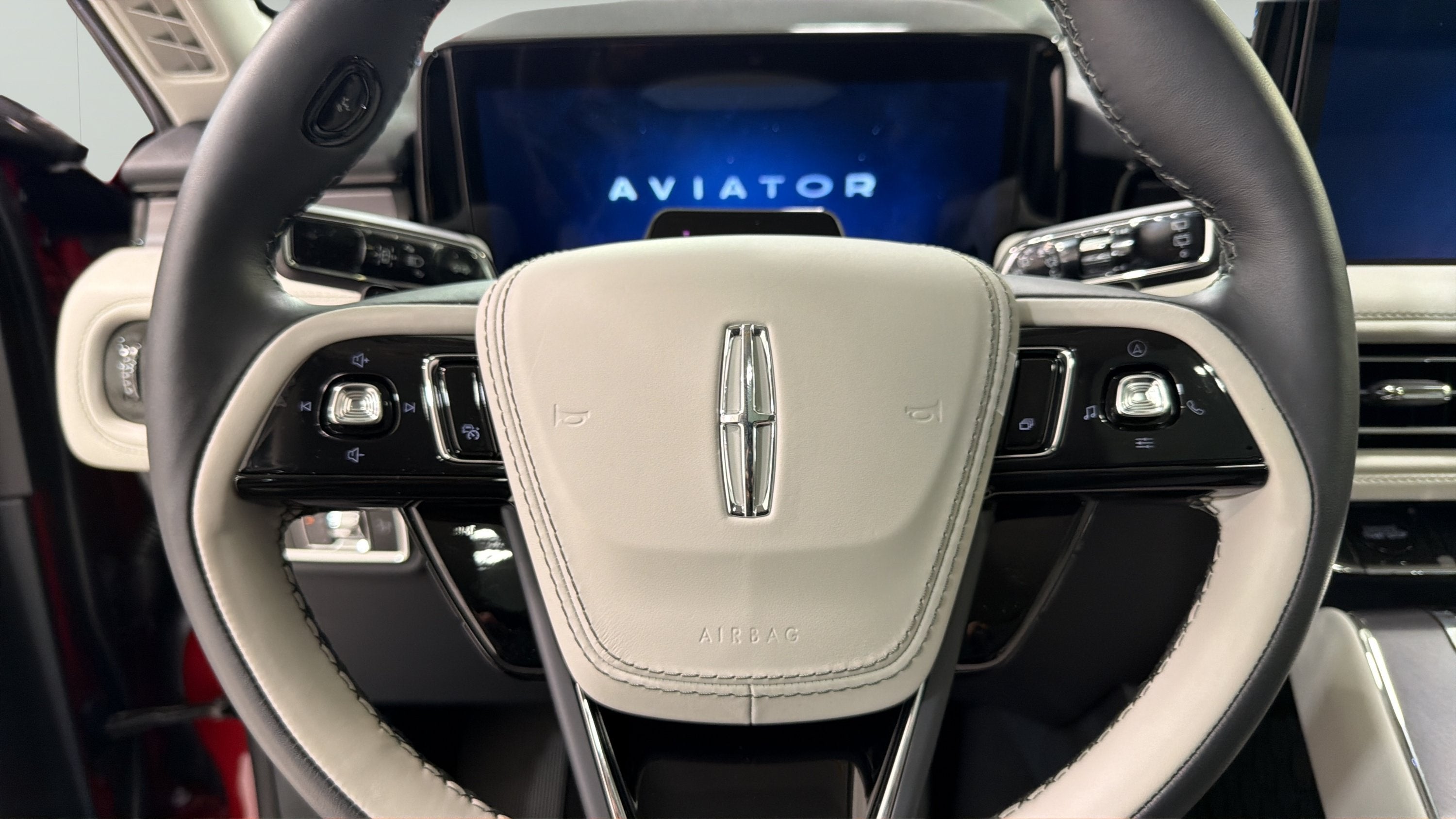 2027 Lincoln Aviator Premiere