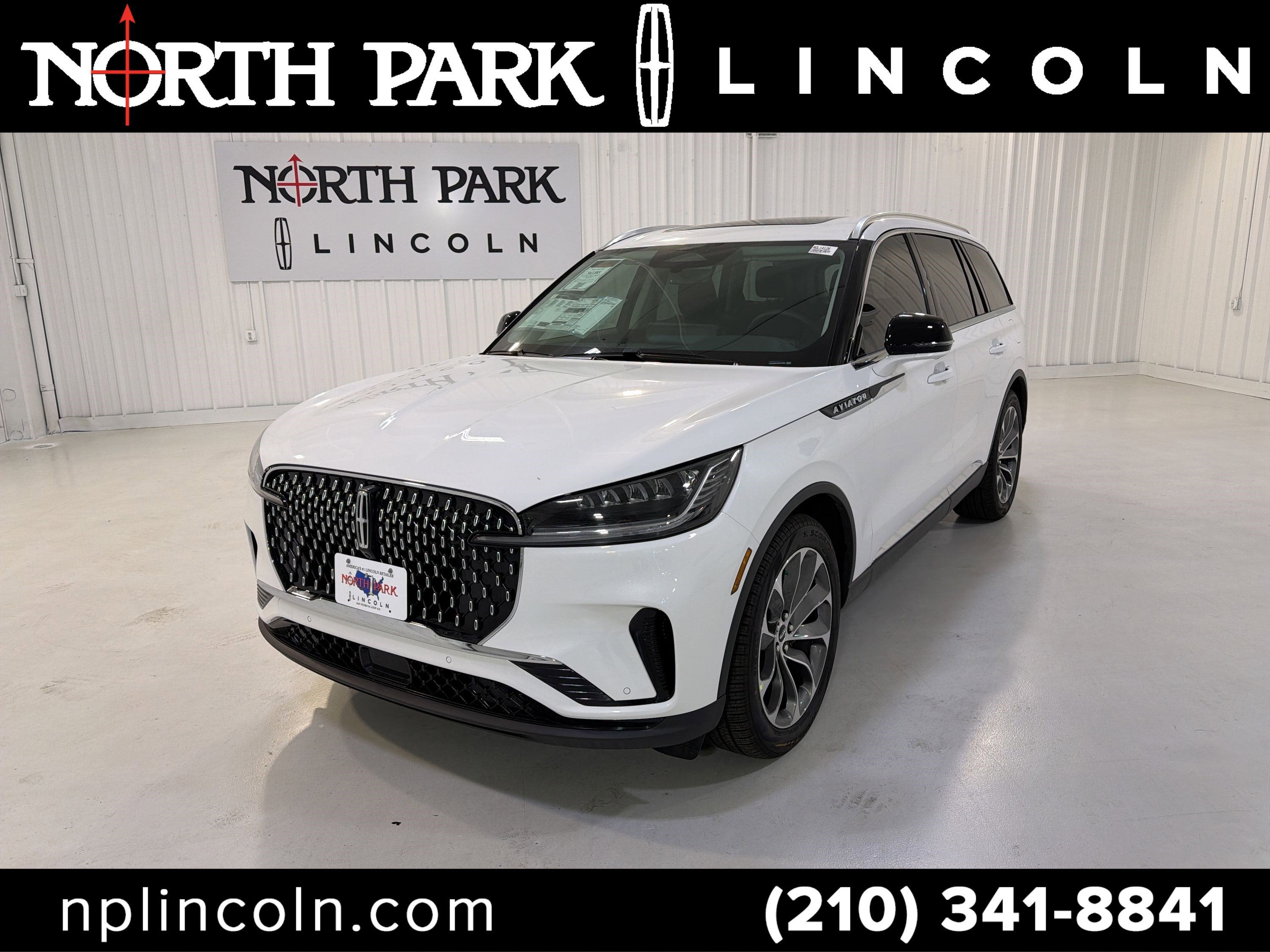 2026 Lincoln Aviator Premiere RWD's photo