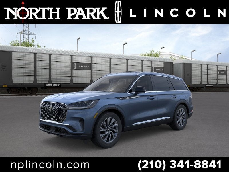 2026 Lincoln Aviator Premiere RWD's photo