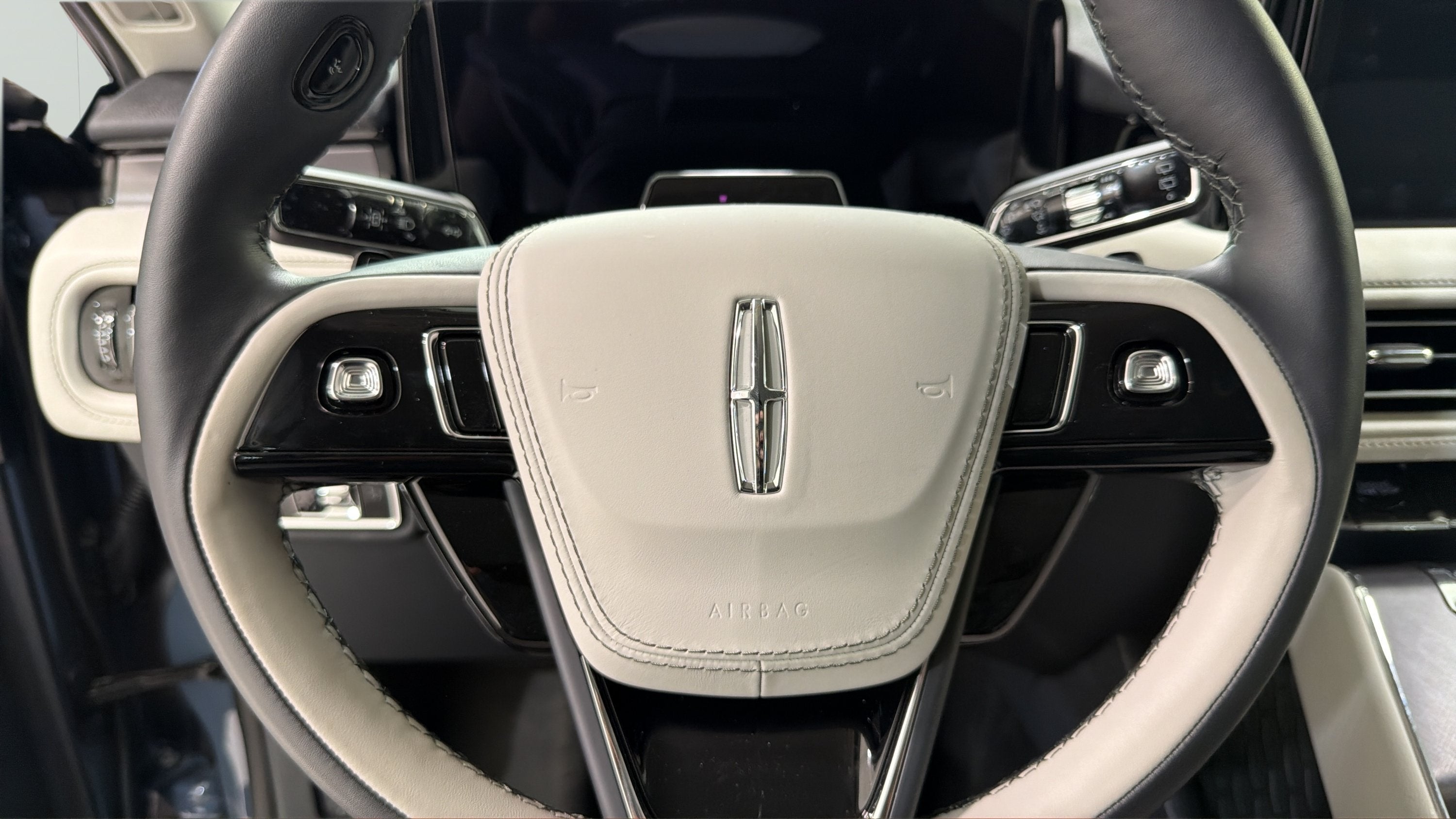 2027 Lincoln Aviator Premiere