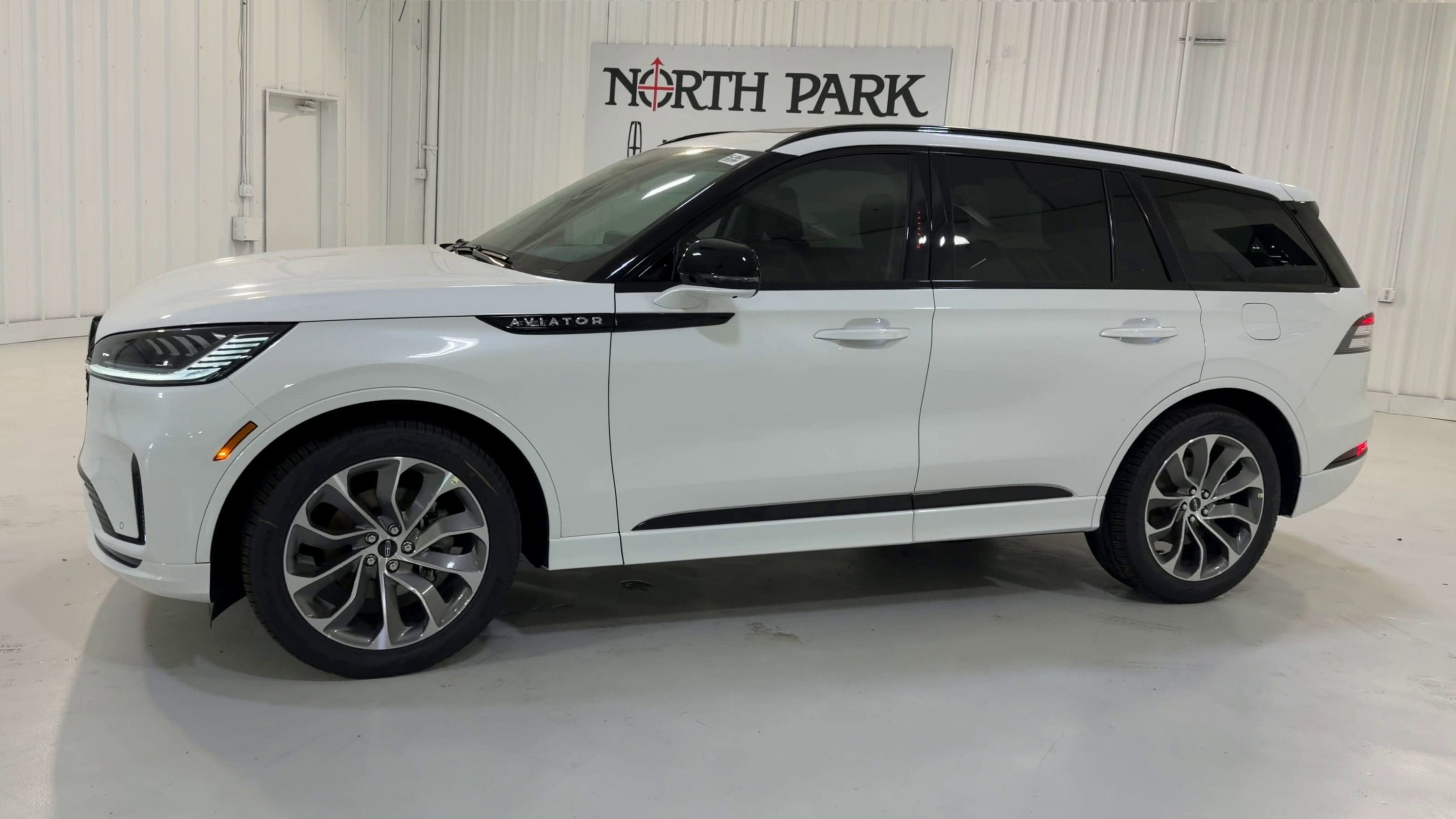 2026 Lincoln Aviator Premiere