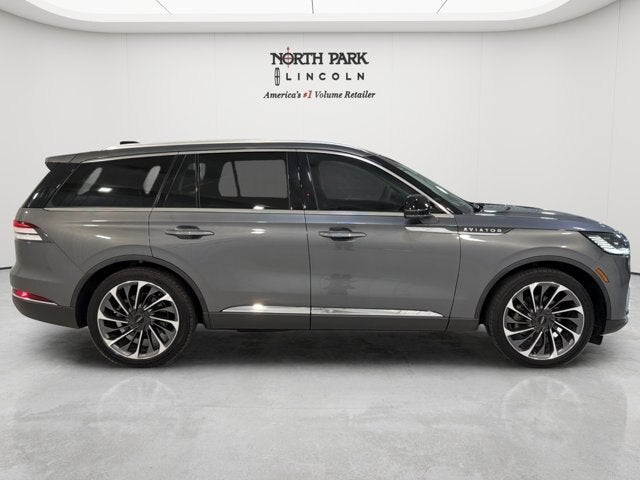 2025 Lincoln Aviator Reserve