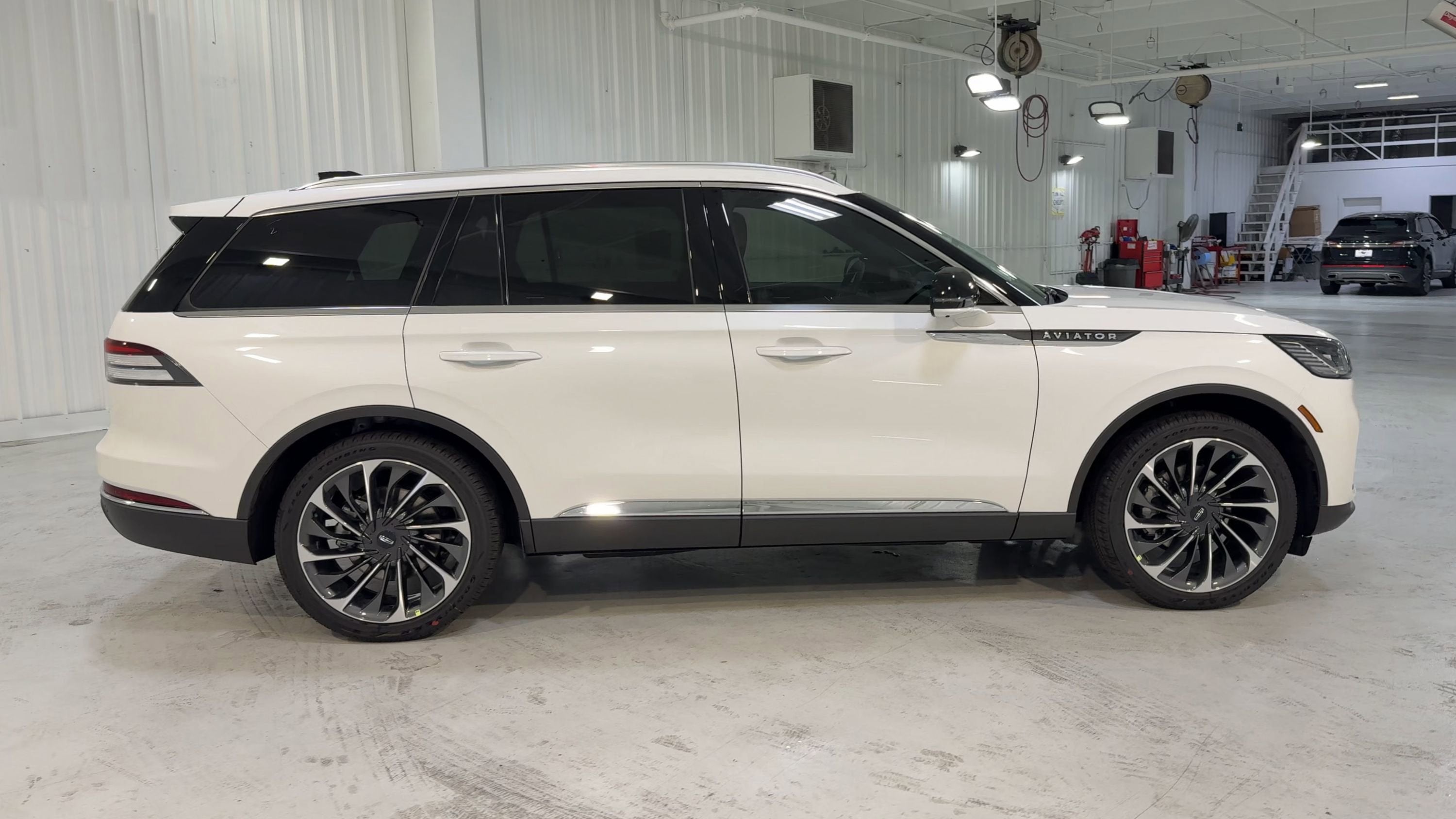 2025 Lincoln Aviator Reserve