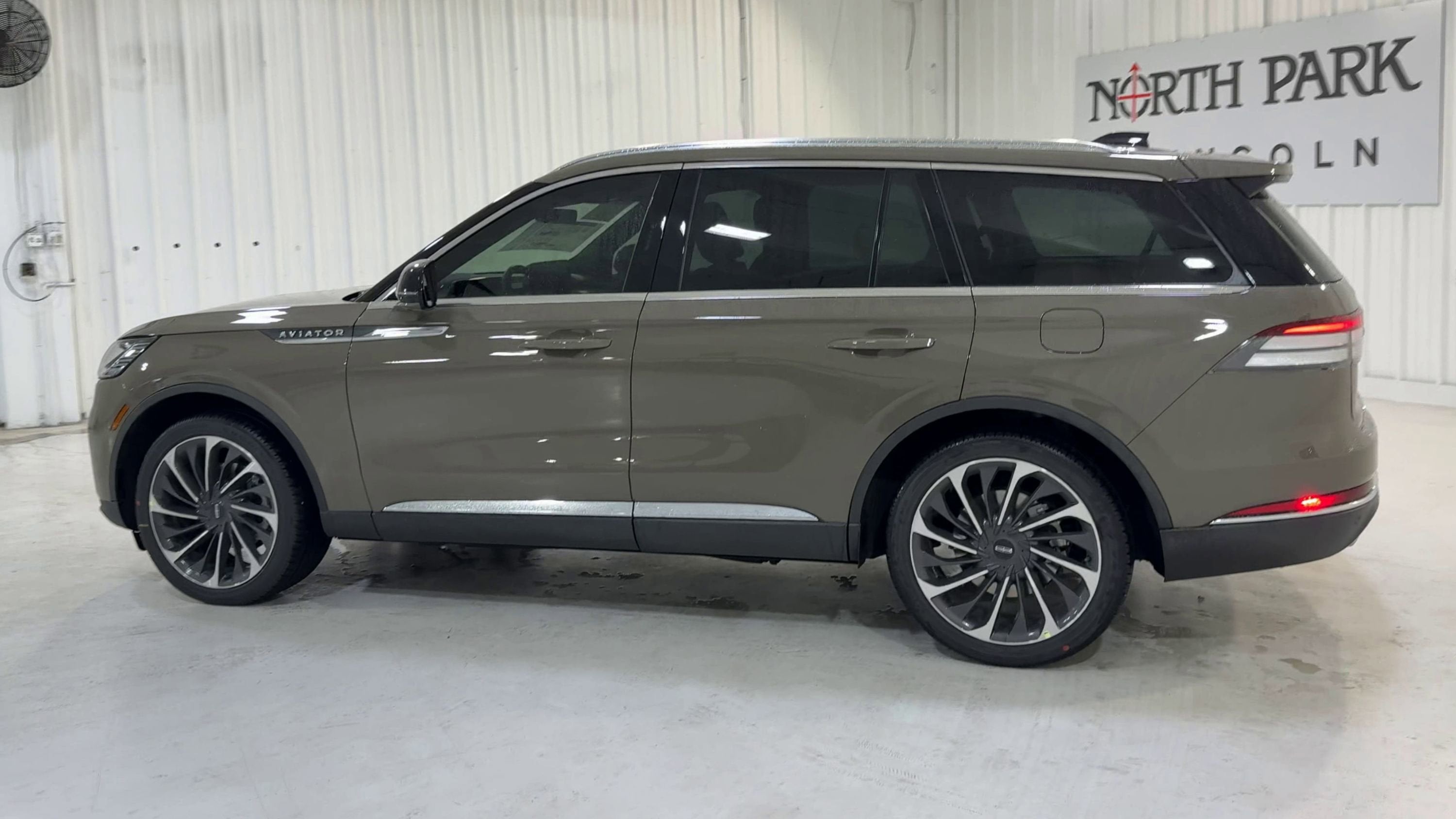 2026 Lincoln Aviator Reserve