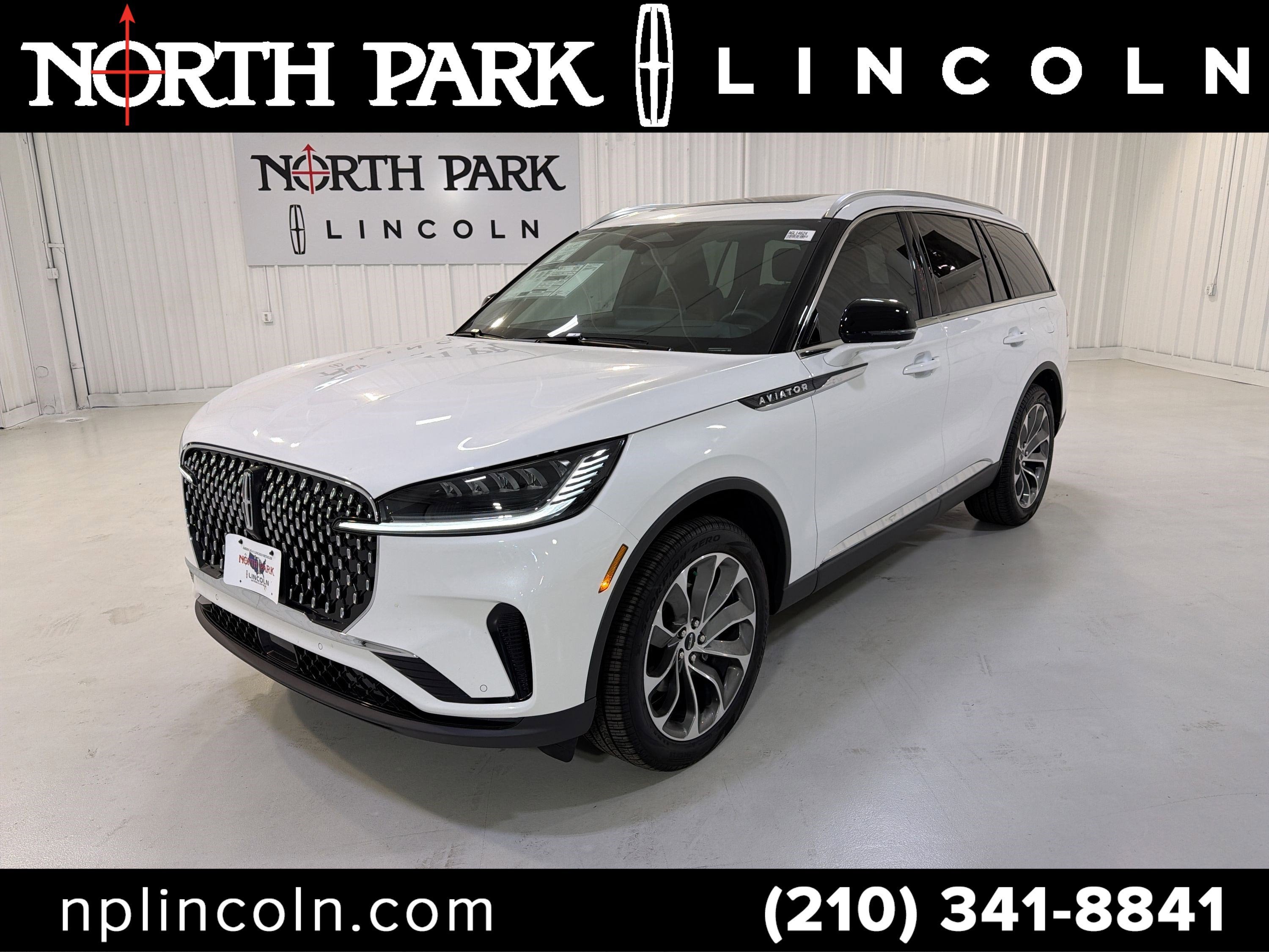 2026 Lincoln Aviator Reserve AWD's photo