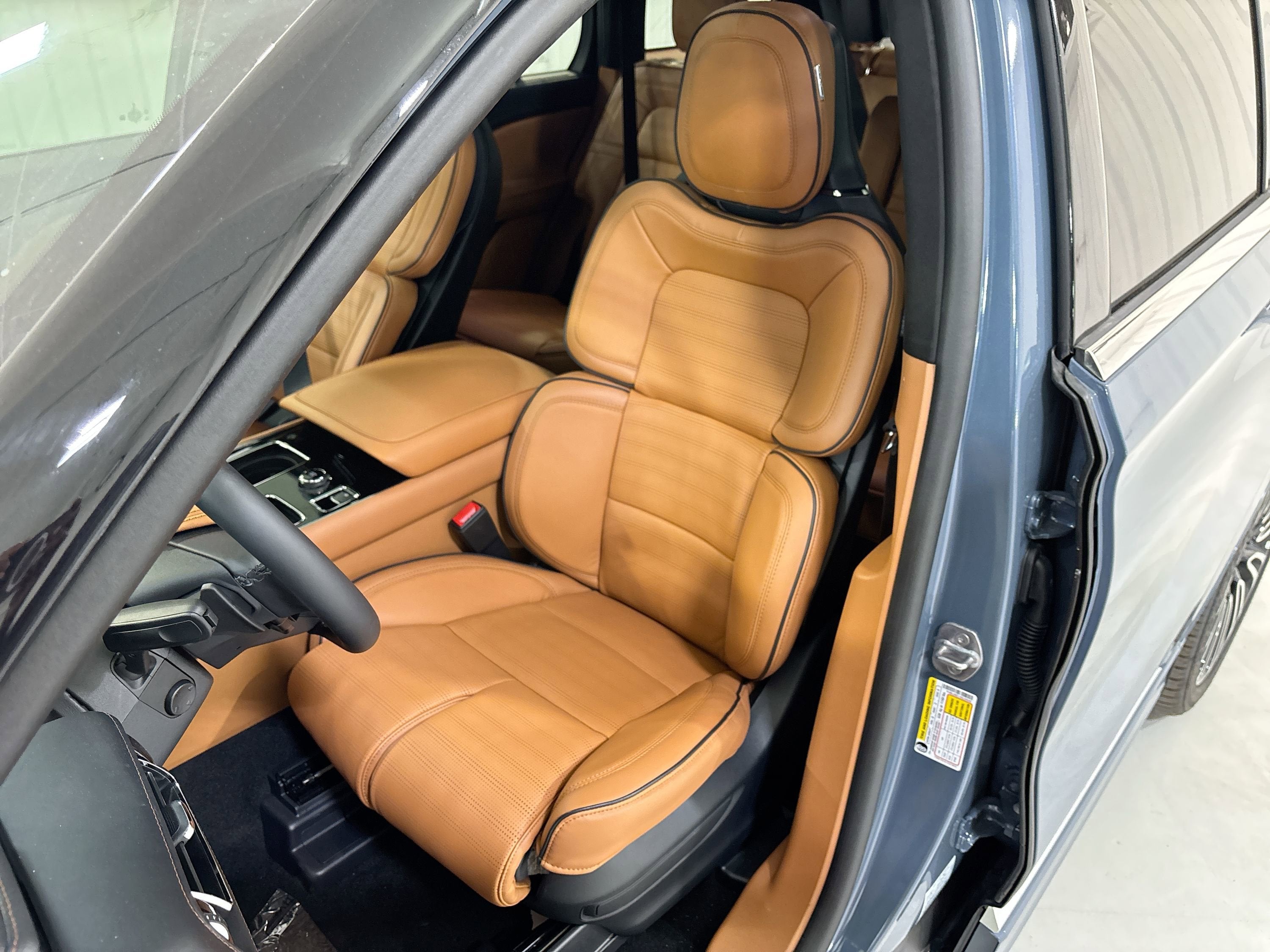 2025 Lincoln Aviator Black Label