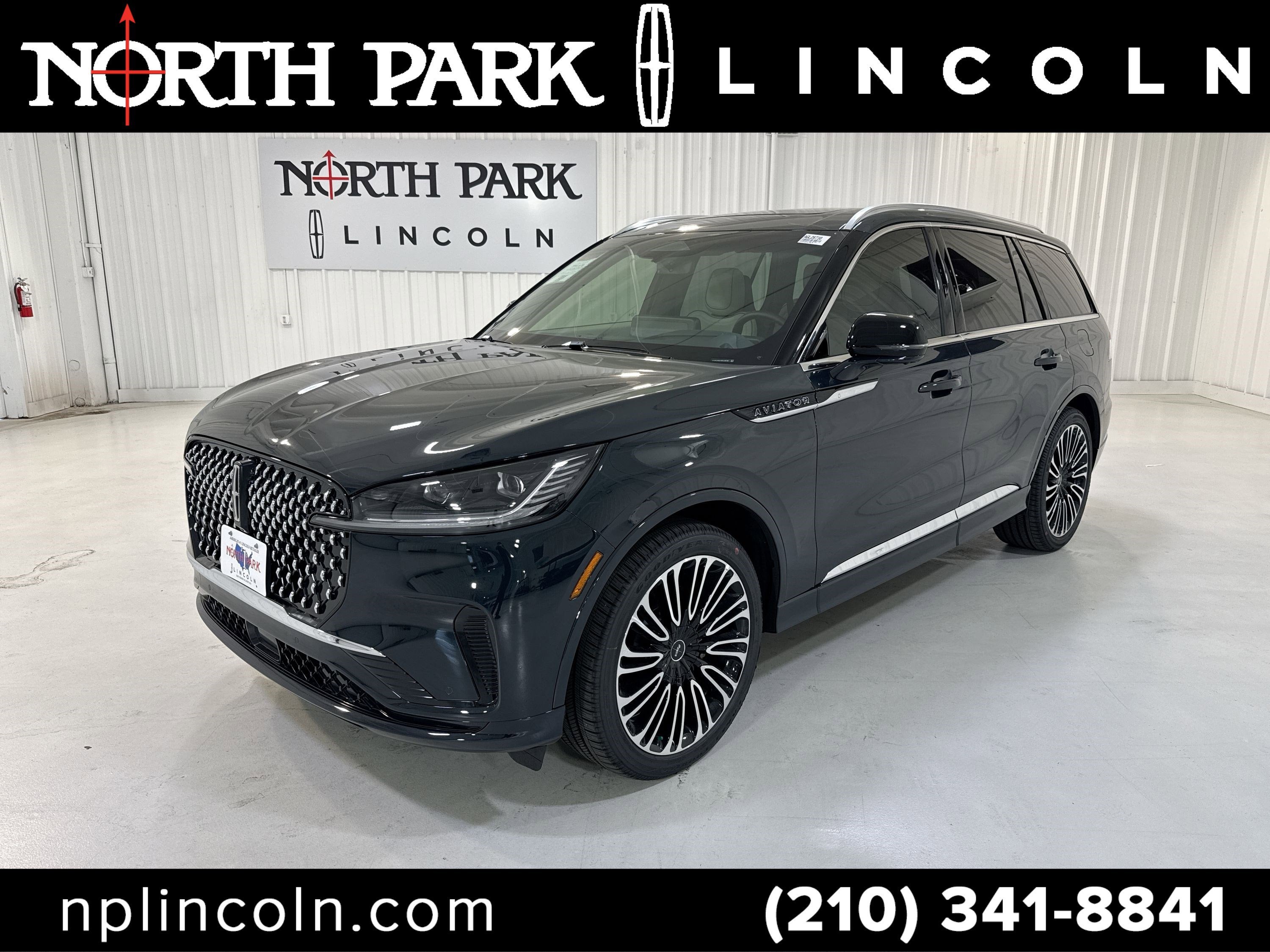 2025 Lincoln Aviator Black Label