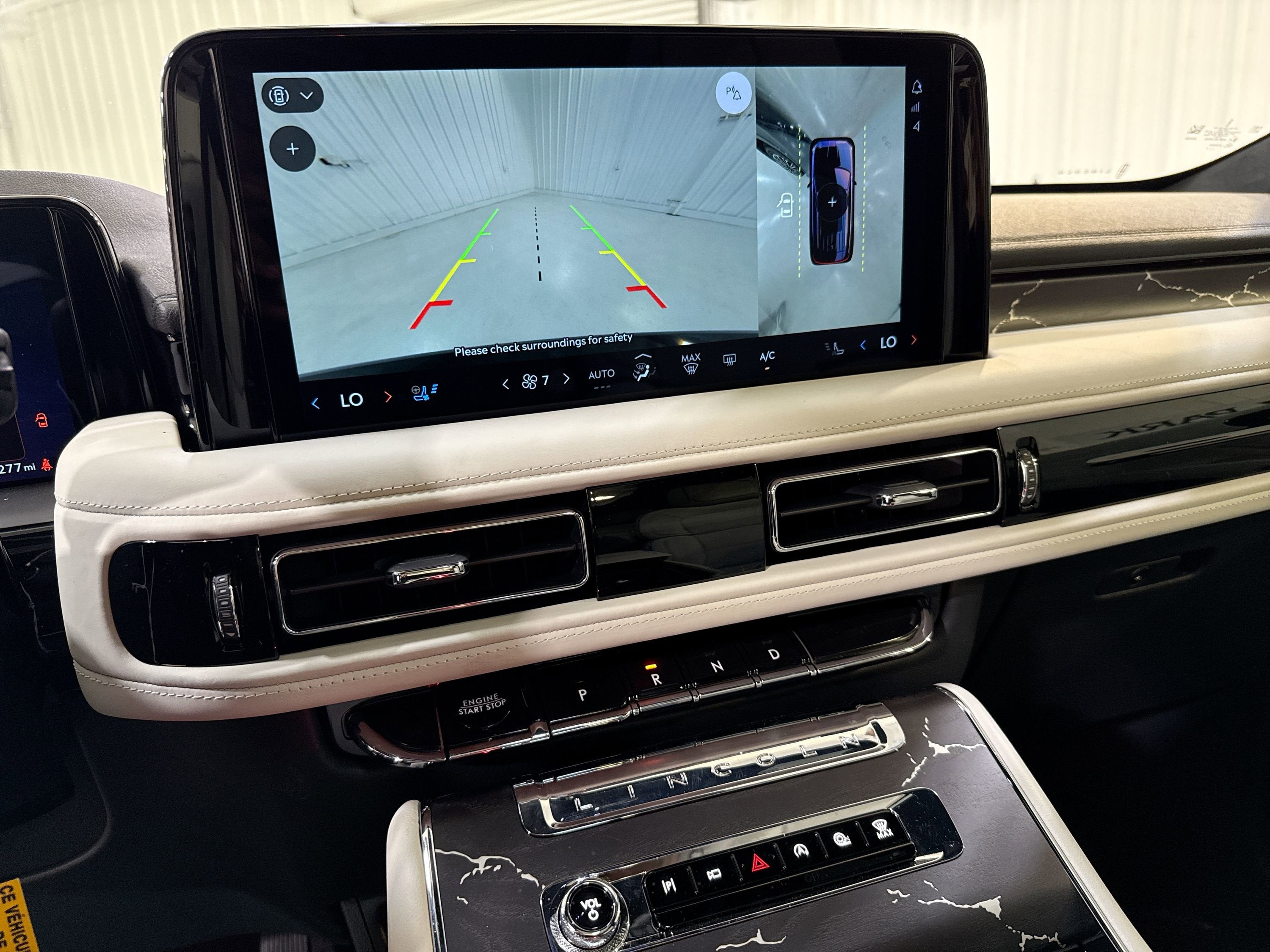 2025 Lincoln Aviator Black Label