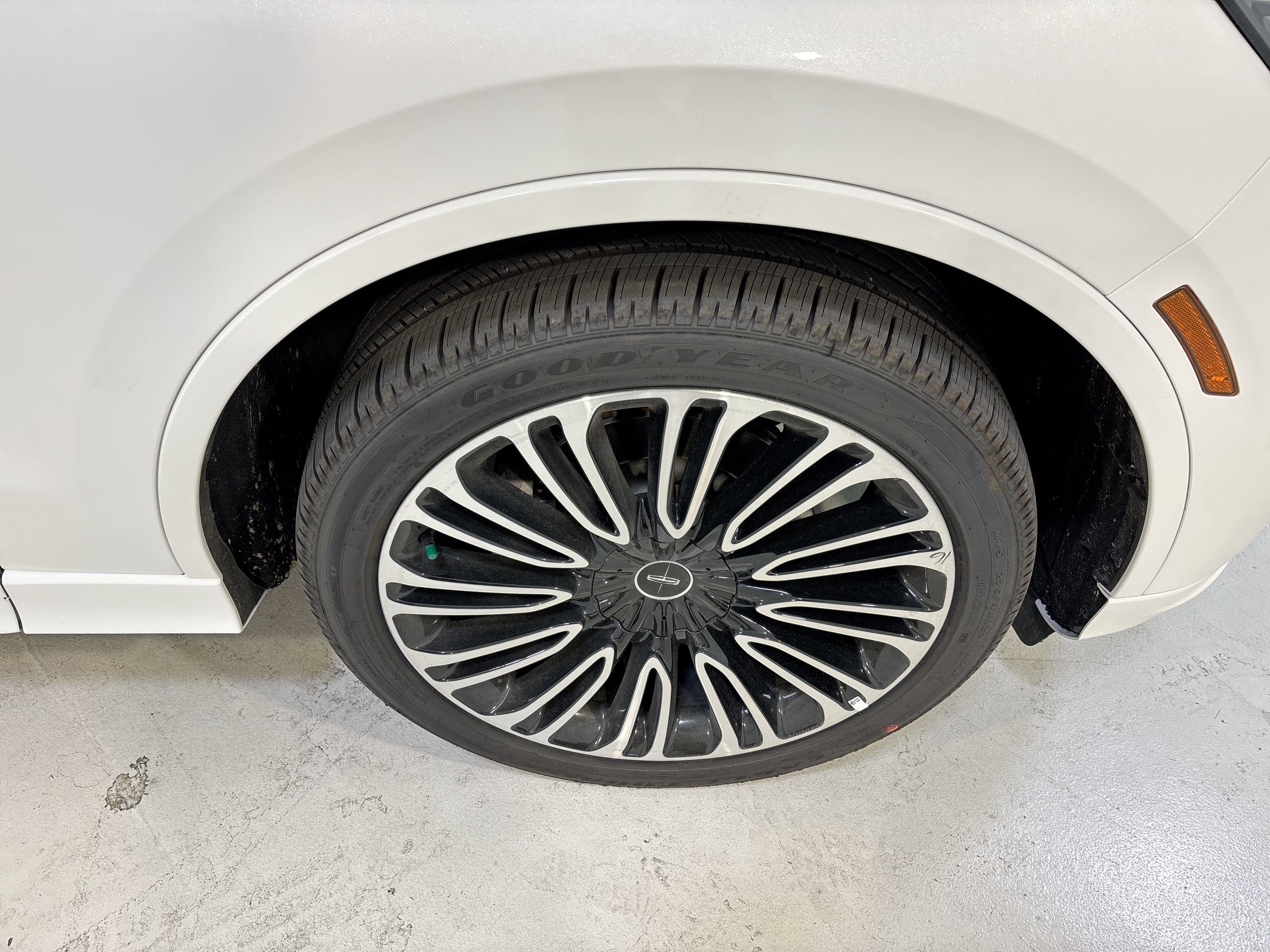 2025 Lincoln Aviator Black Label