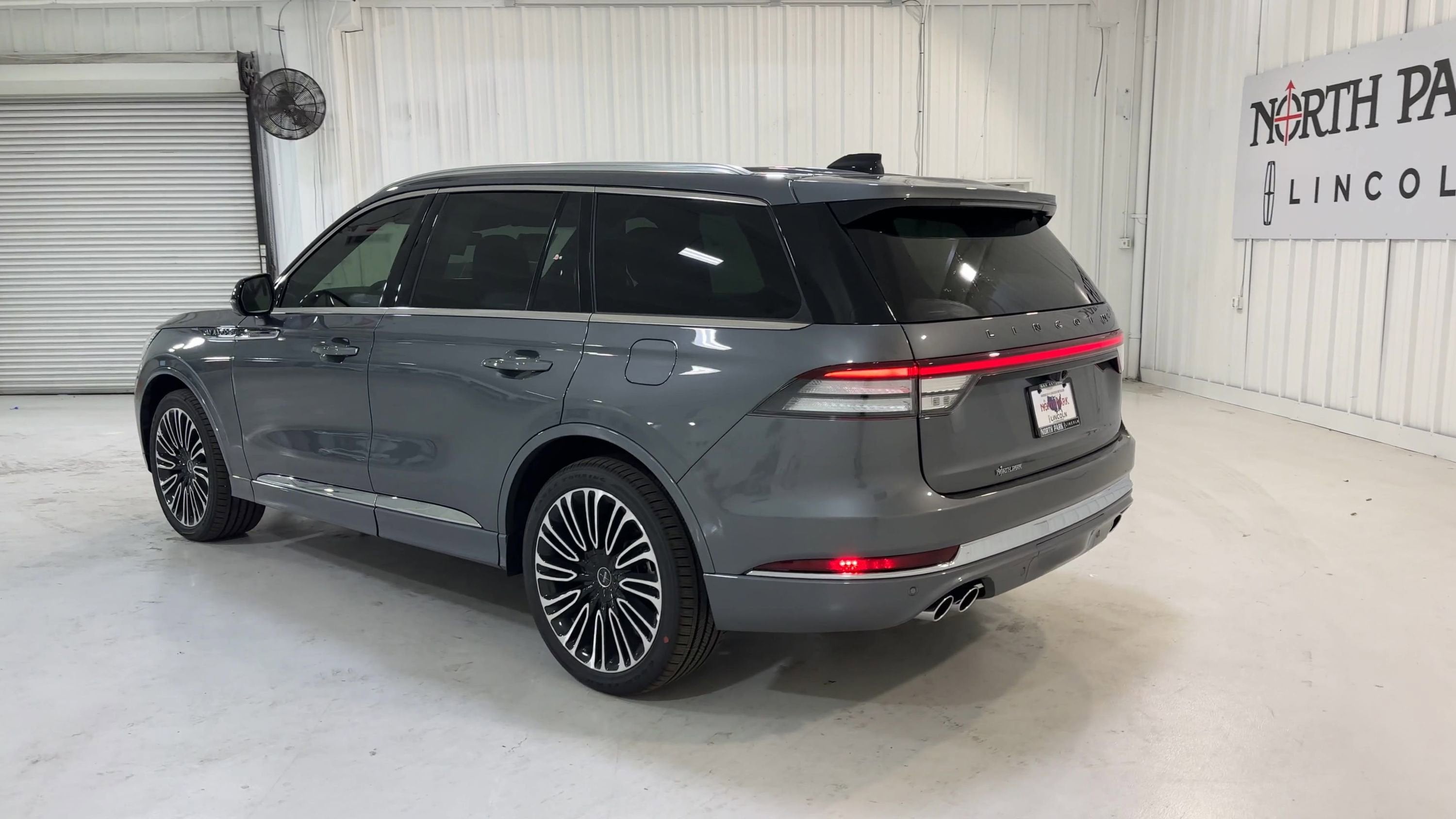 2025 Lincoln Aviator Black Label