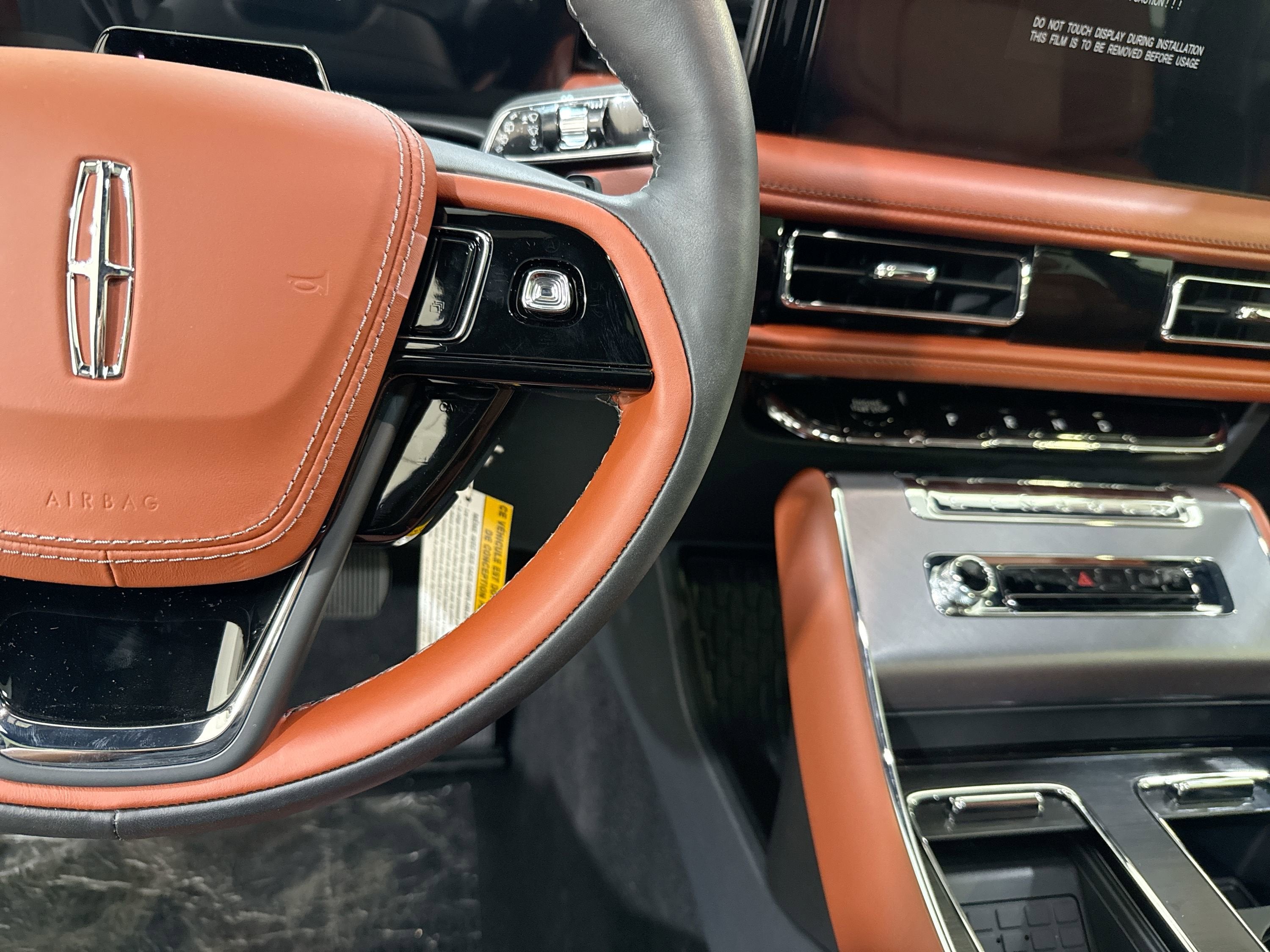 2025 Lincoln Aviator Black Label