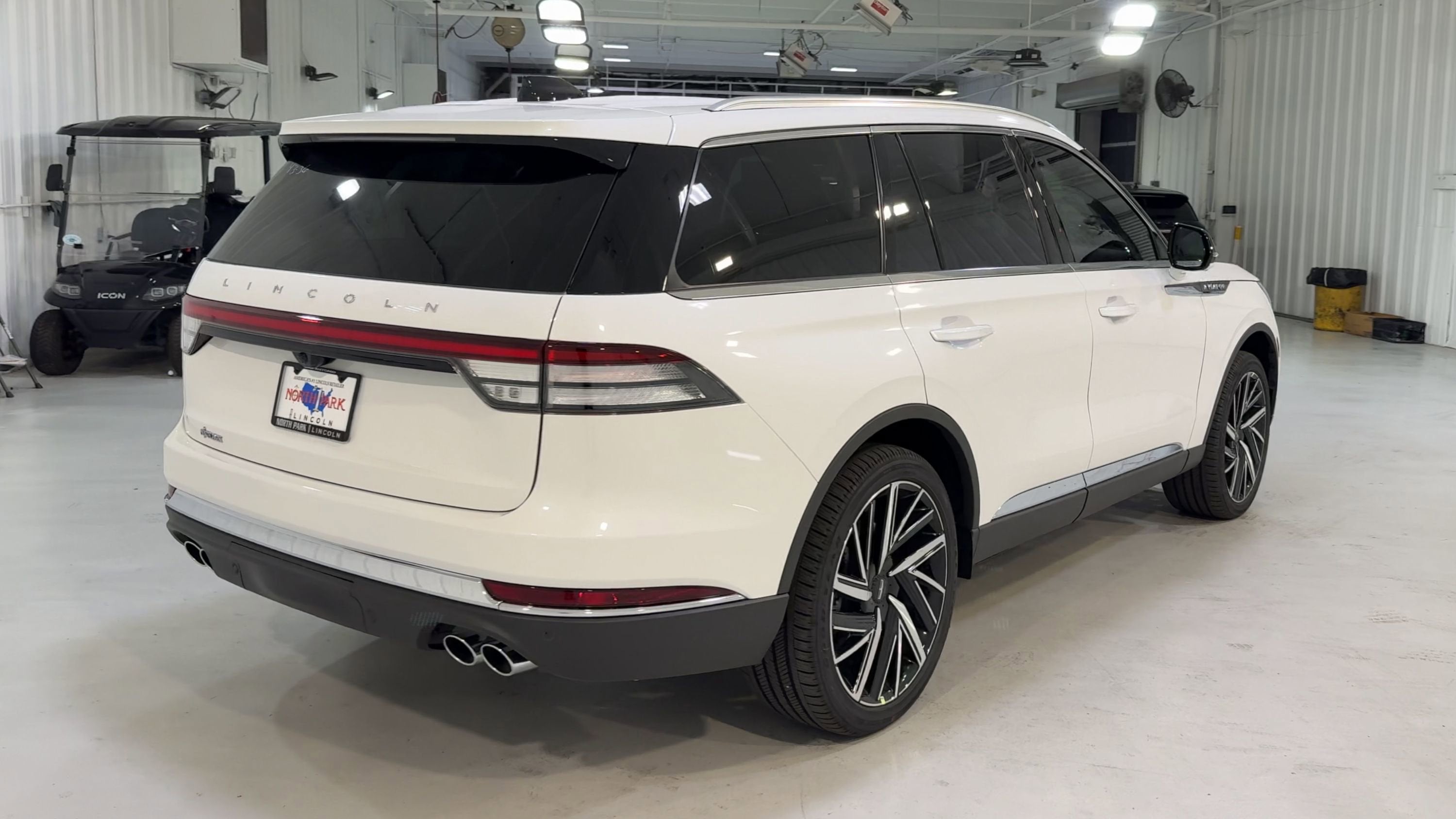2025 Lincoln Aviator Black Label