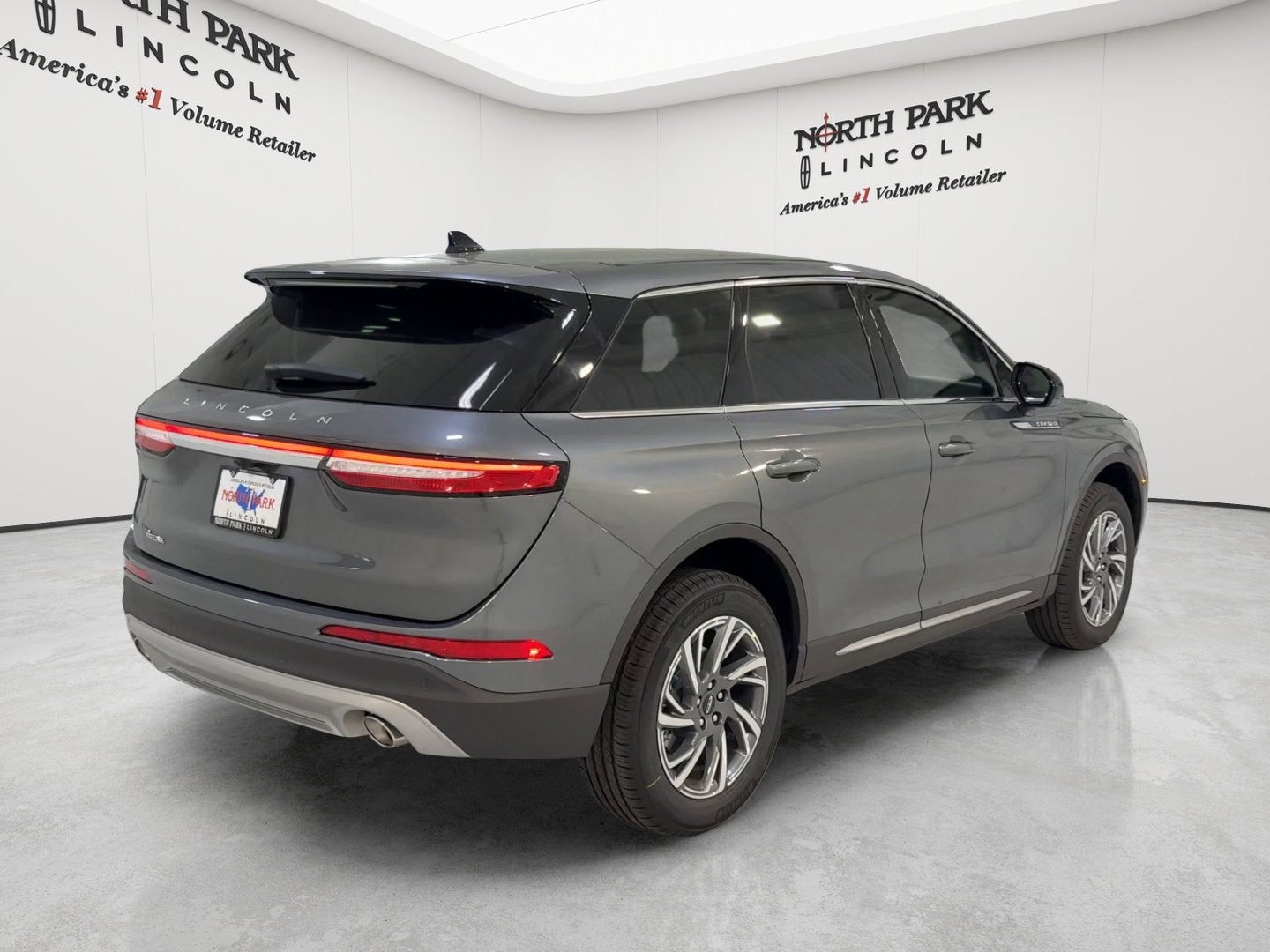 2026 Lincoln Corsair Premiere