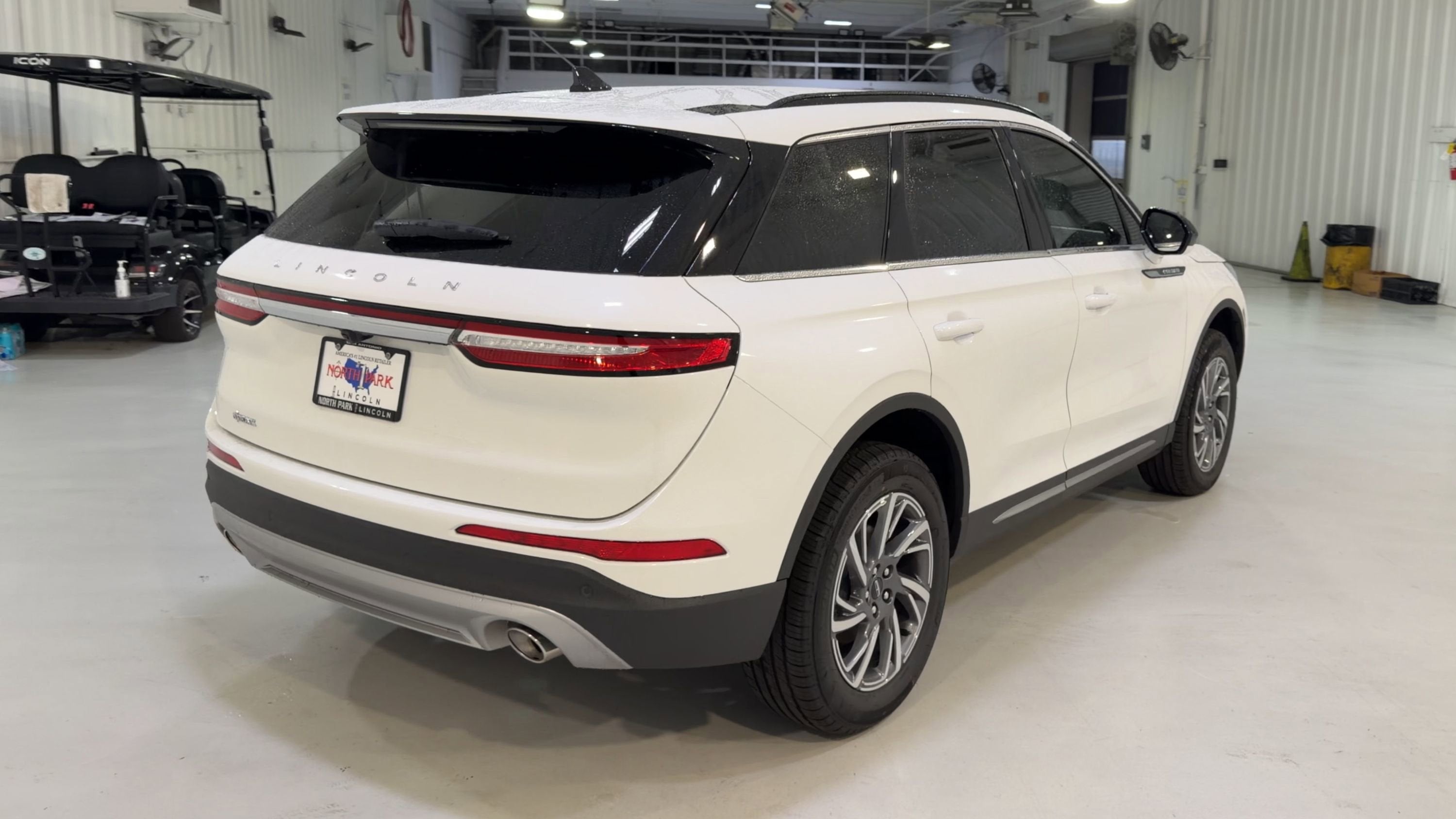 2026 Lincoln Corsair Premiere