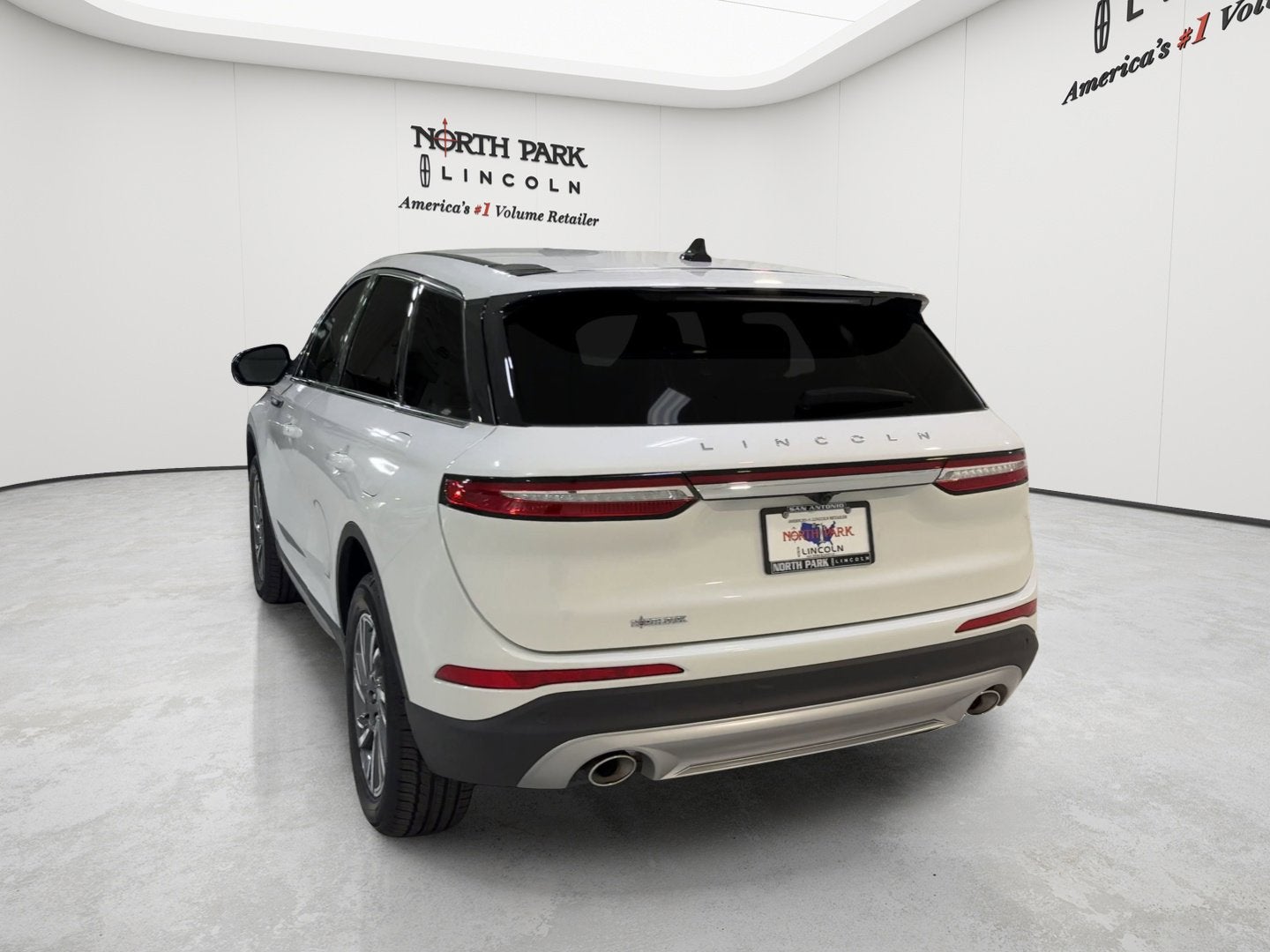 2026 Lincoln Corsair Premiere
