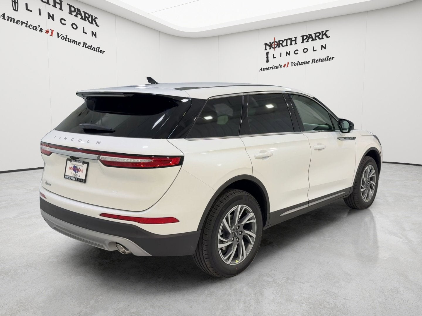 2026 Lincoln Corsair Premiere