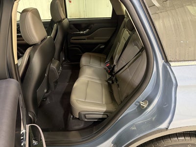 2026 Lincoln Corsair Premiere