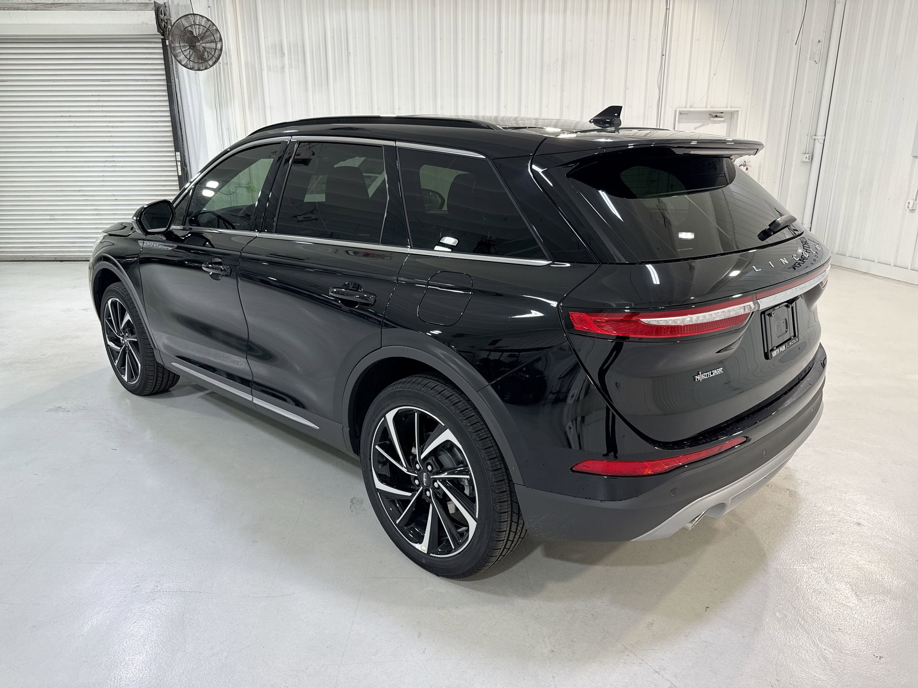 2025 Lincoln Corsair Reserve