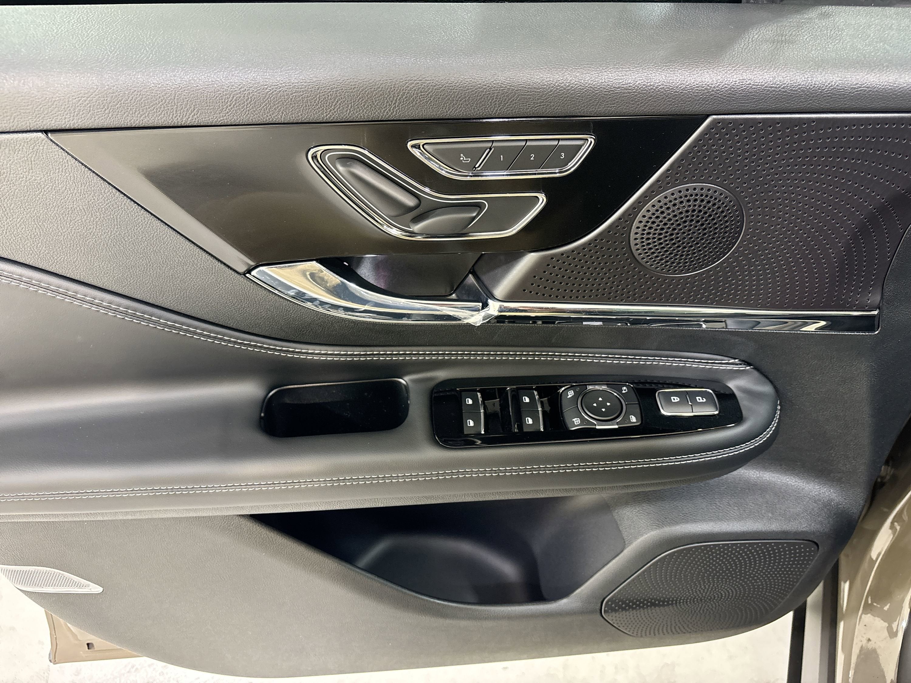 2025 Lincoln Corsair Reserve