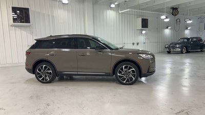 2025 Lincoln Corsair Reserve