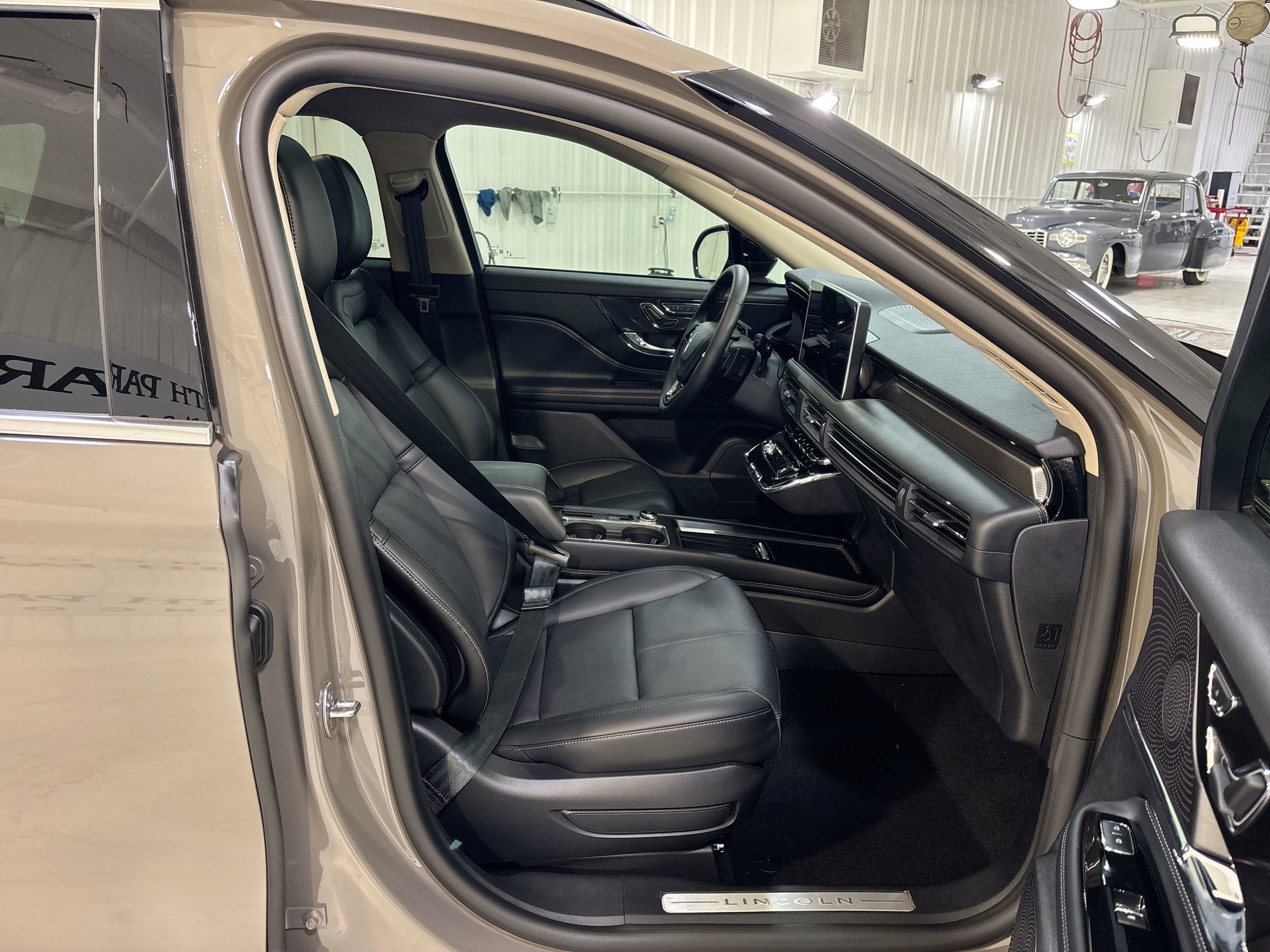 2025 Lincoln Corsair Reserve