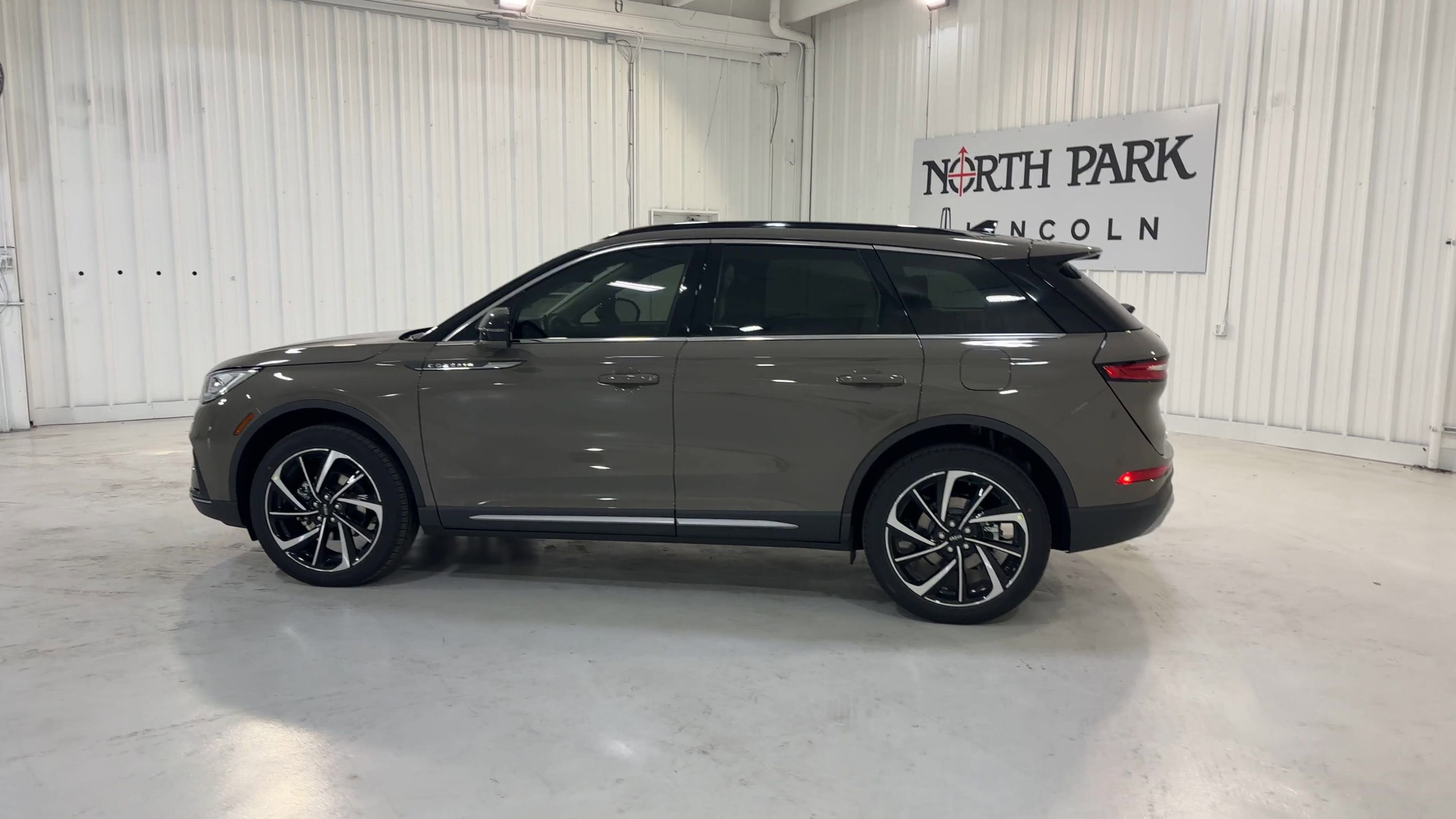 2025 Lincoln Corsair Reserve