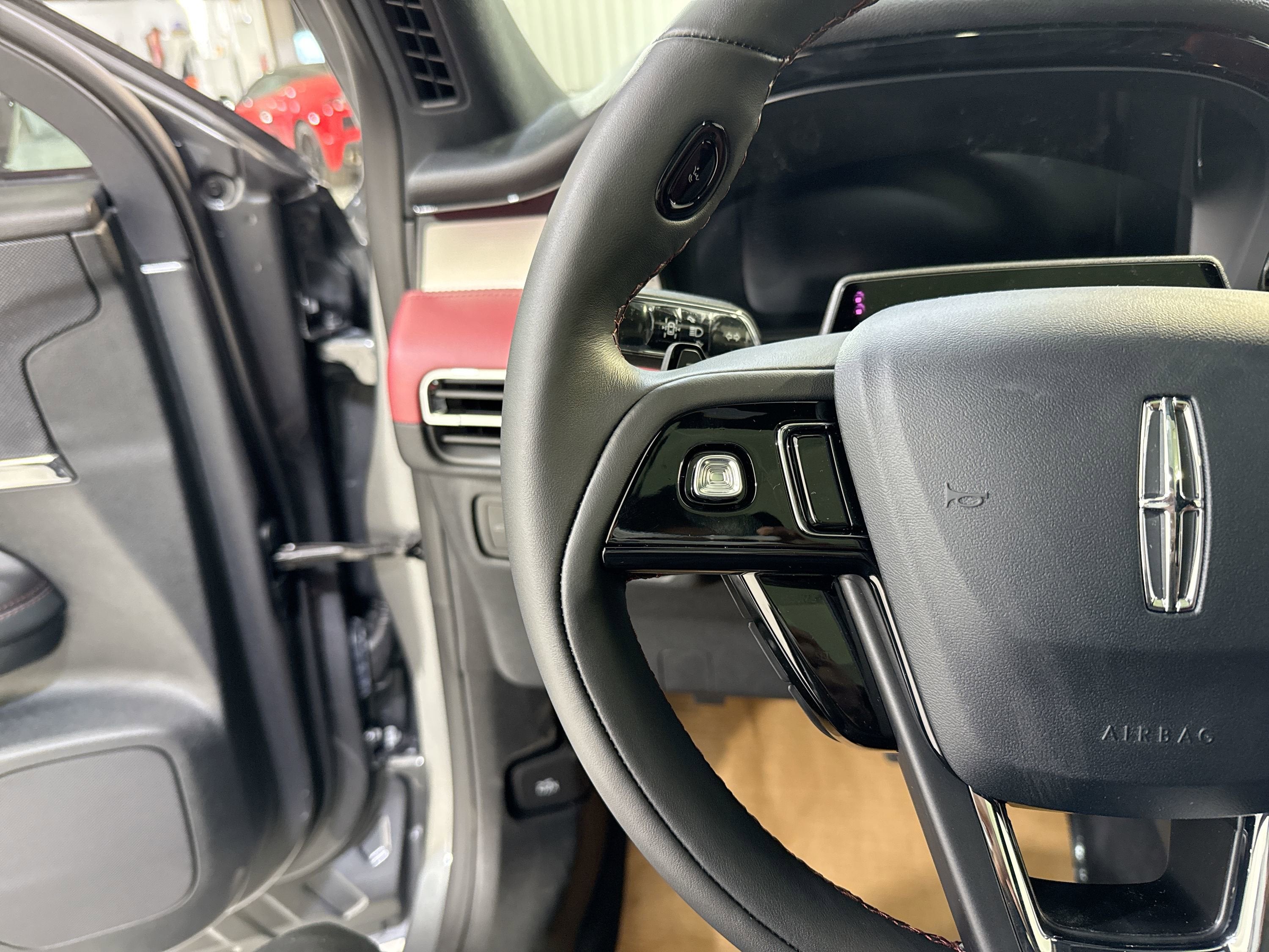 2025 Lincoln Corsair Reserve