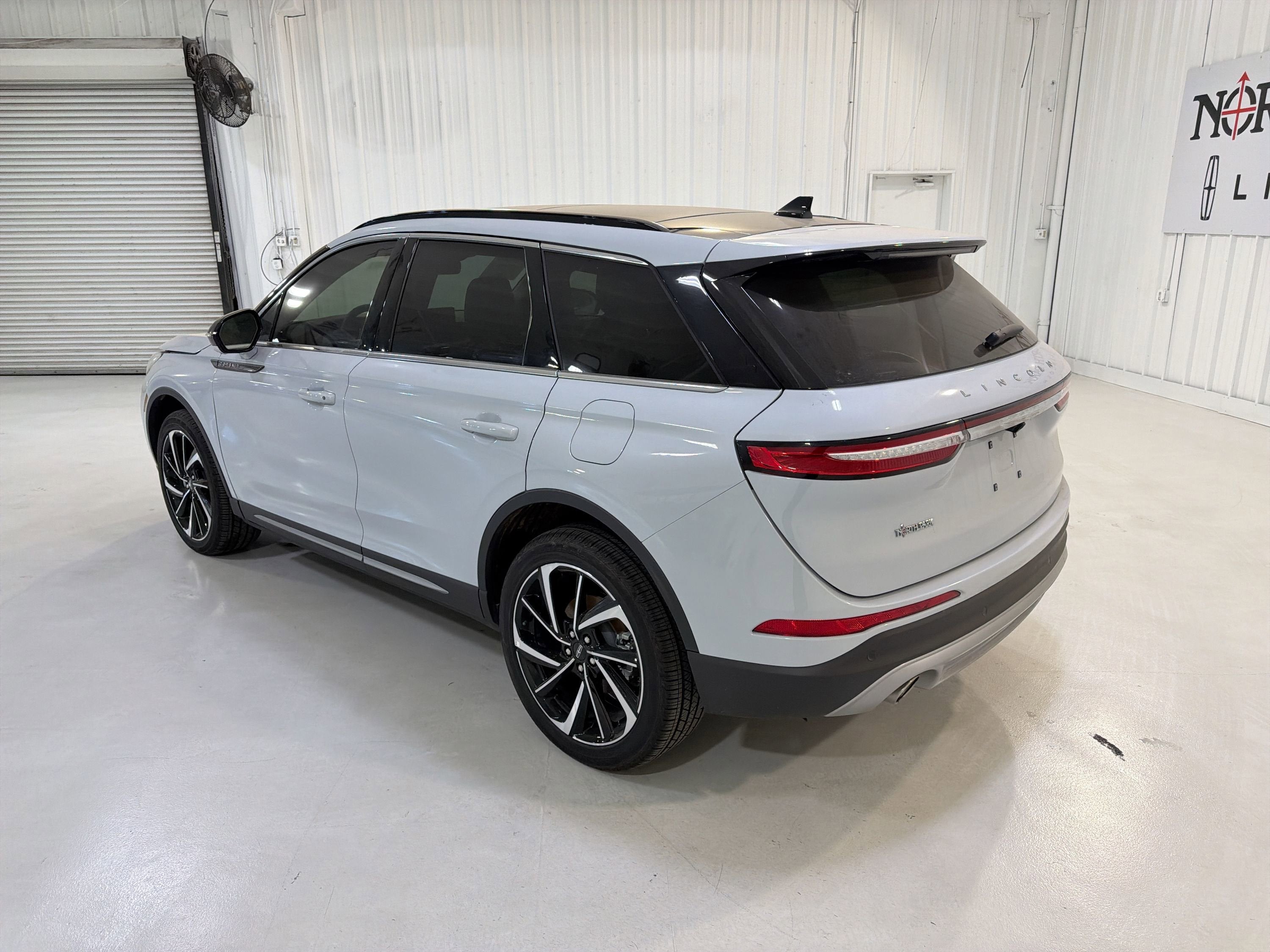 2026 Lincoln Corsair Reserve