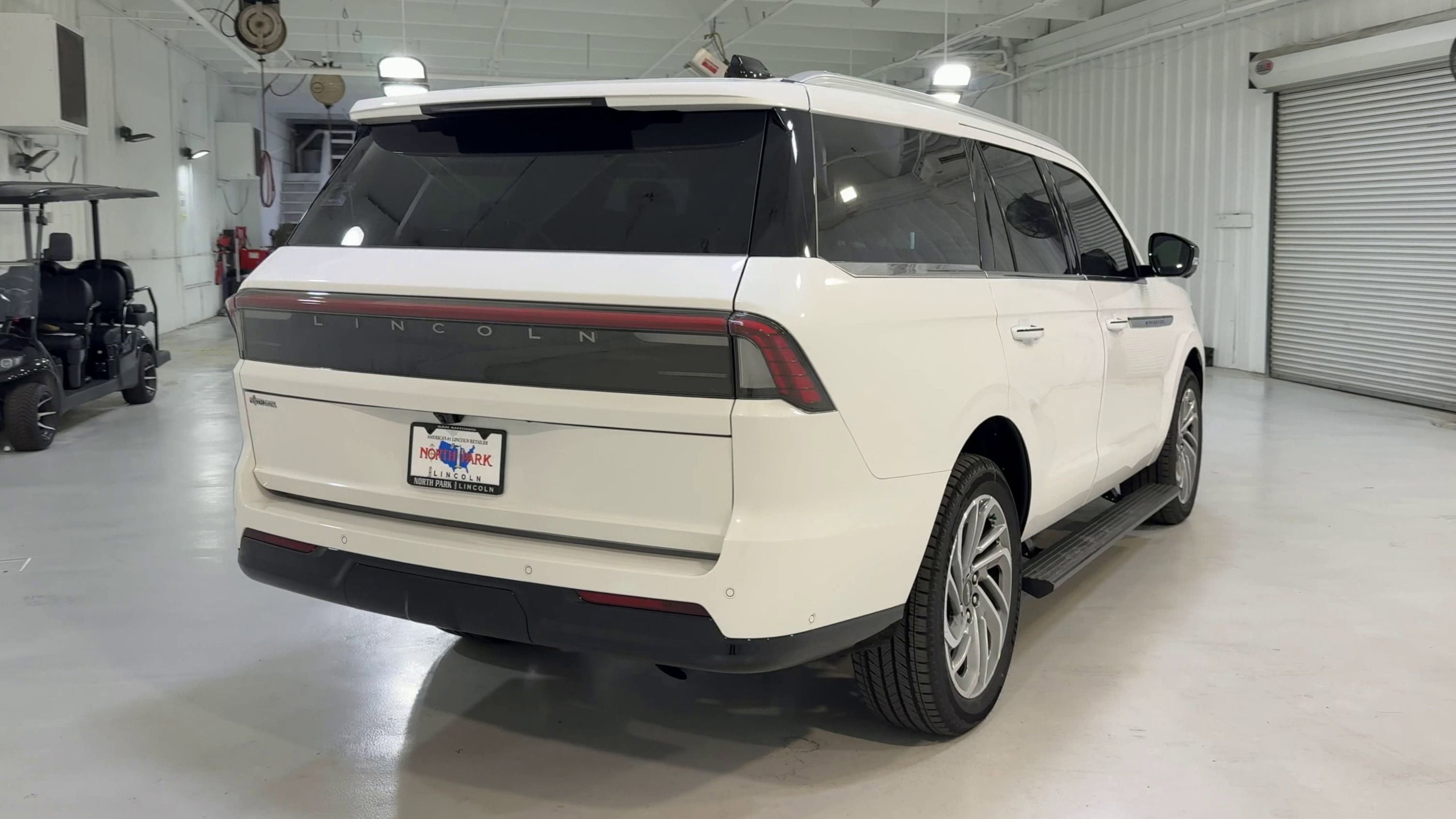 2025 Lincoln Navigator Reserve